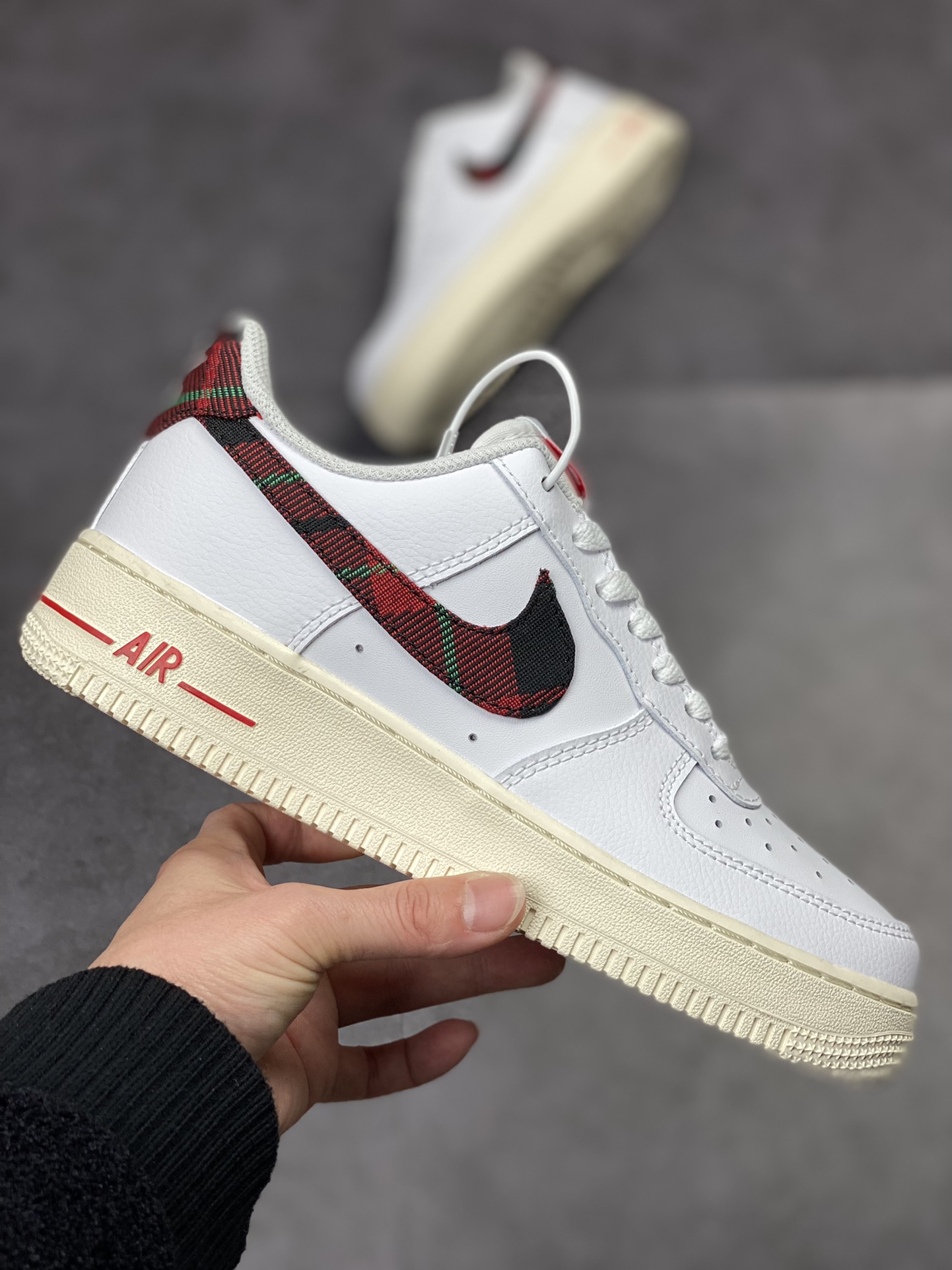 190 Nike Air Force 1 Low 07 格纹红绿钩 DV0789-100