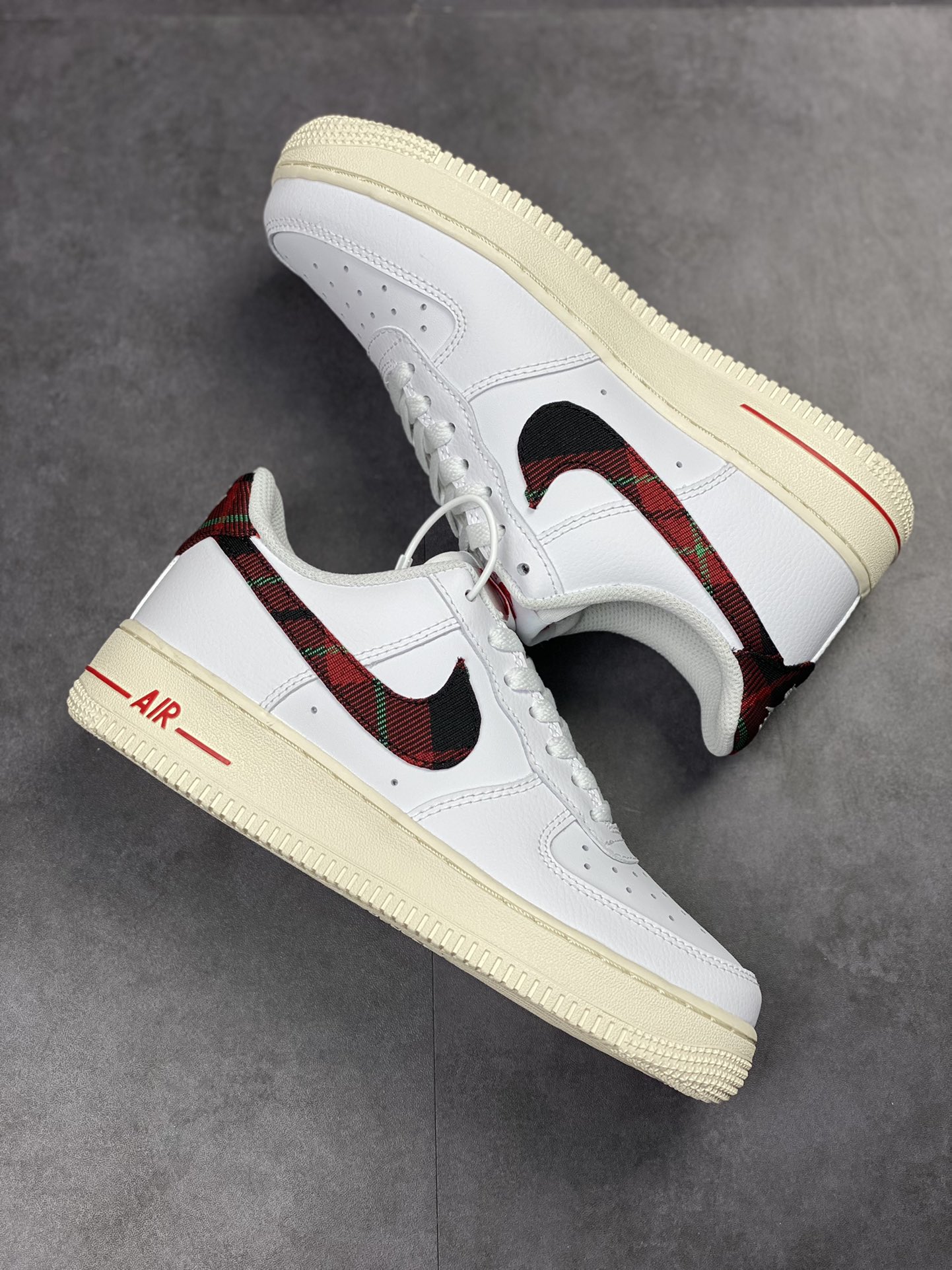 190 Nike Air Force 1 Low 07 格纹红绿钩 DV0789-100