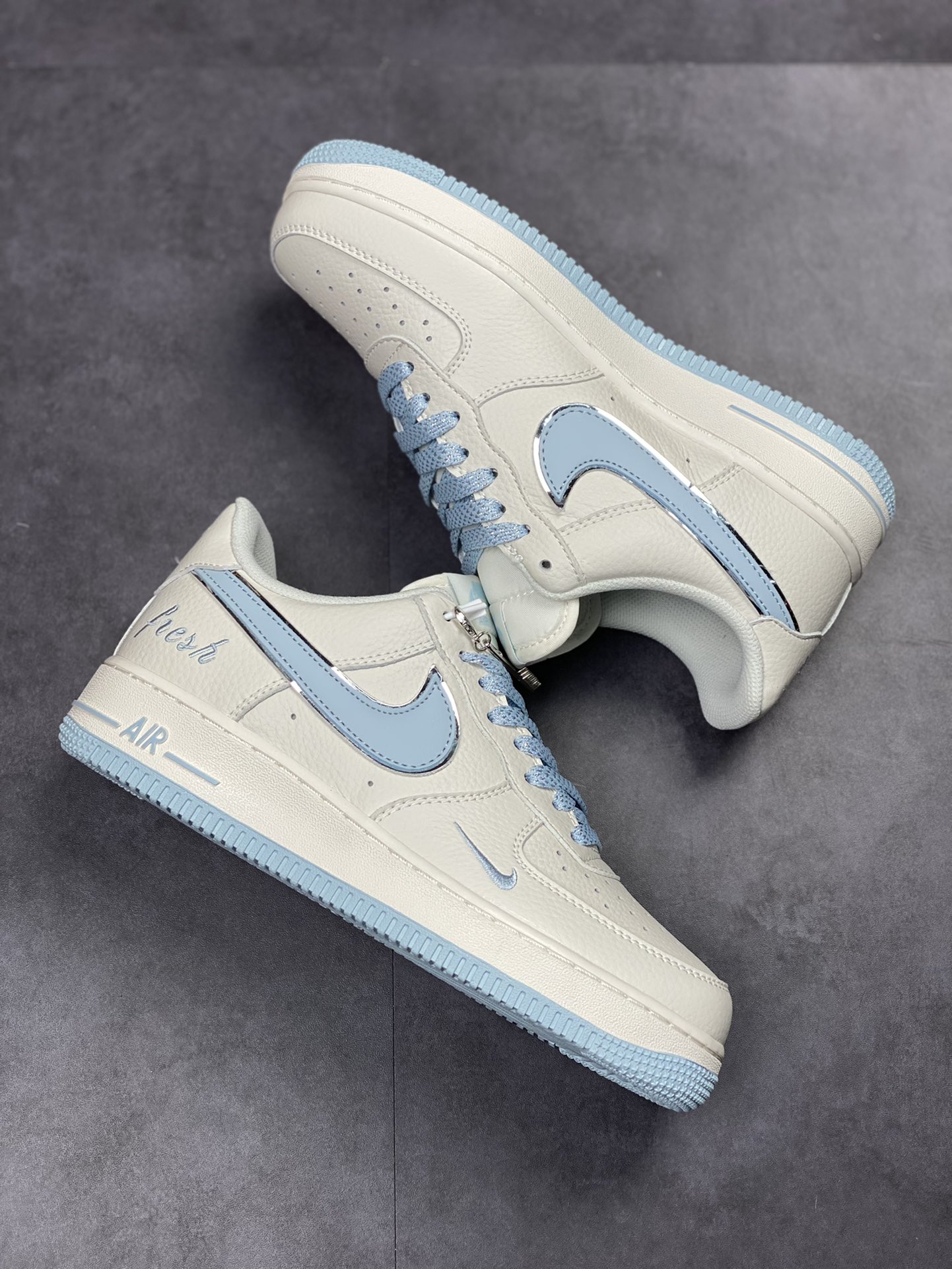250 Nike Air Force 1 Low 07 白浅蓝小钩 BM1996-099