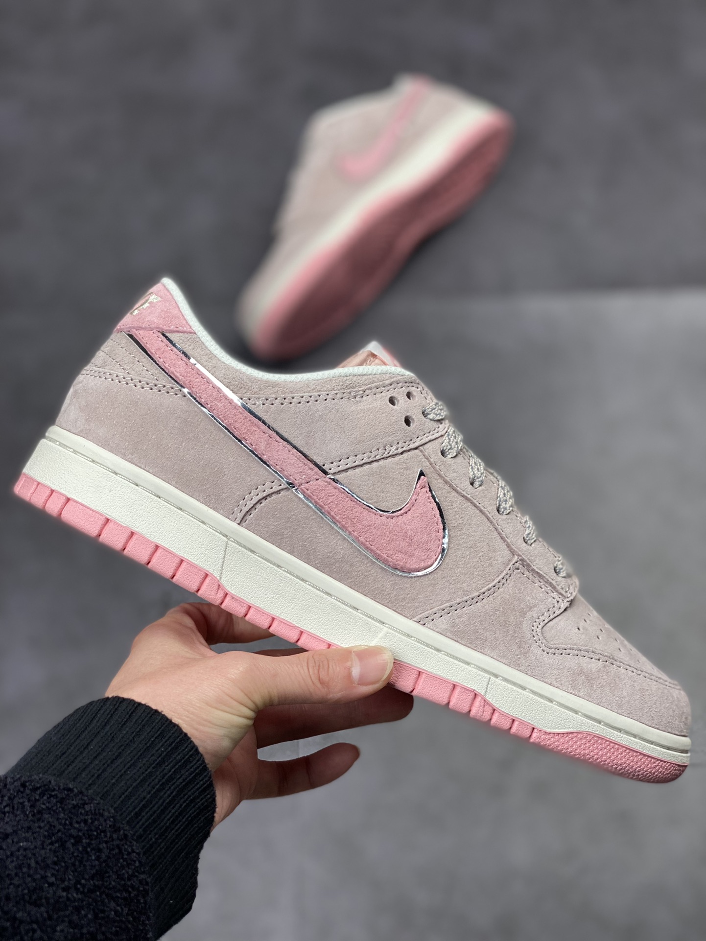 200 NIKE SB Dunk Low 大友克洋ST1391-208