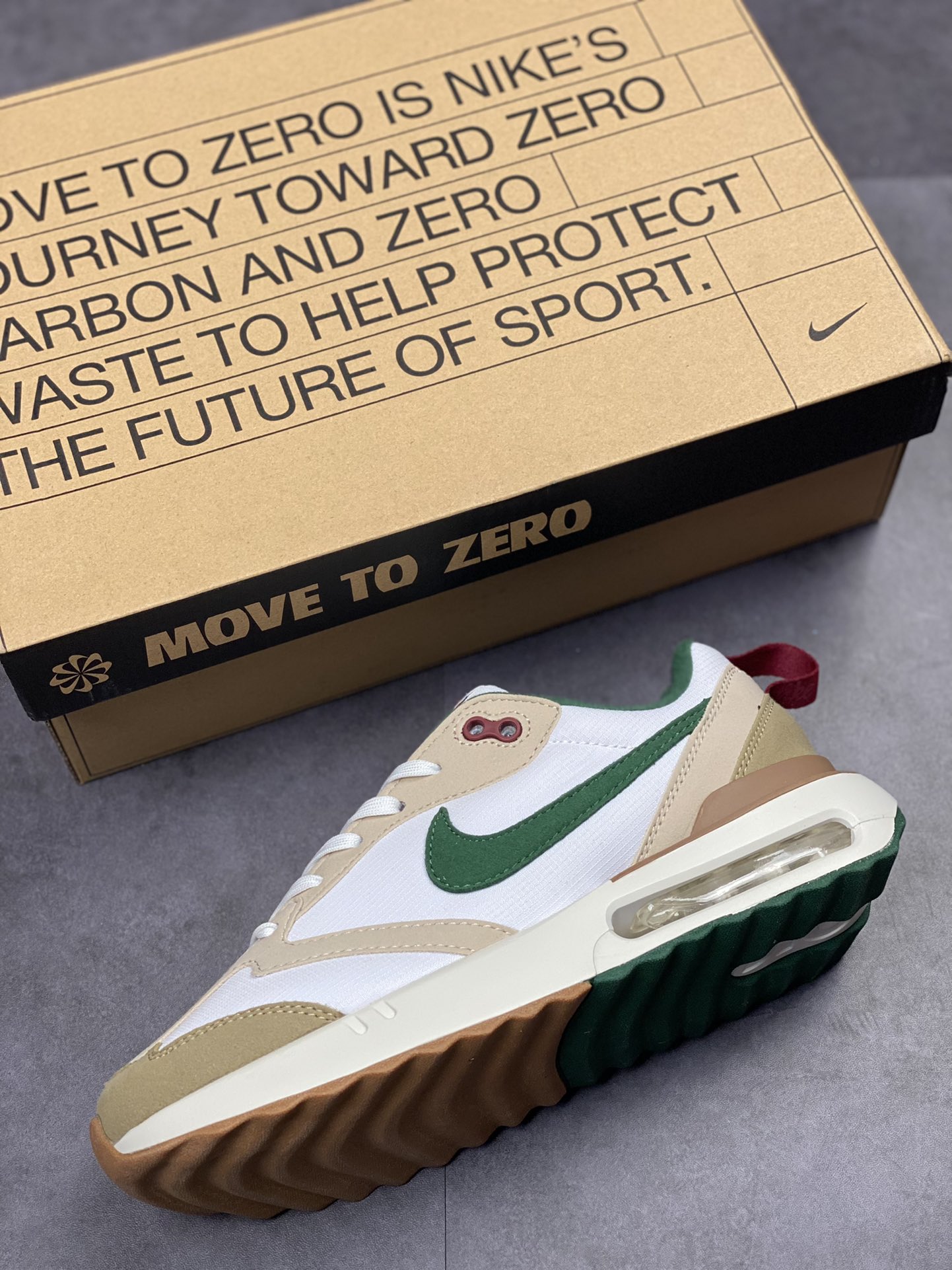 150 NIKE Air Max Dawn 黎明系列 性价比 低帮气垫百搭休闲运动慢跑鞋 FB7158-131