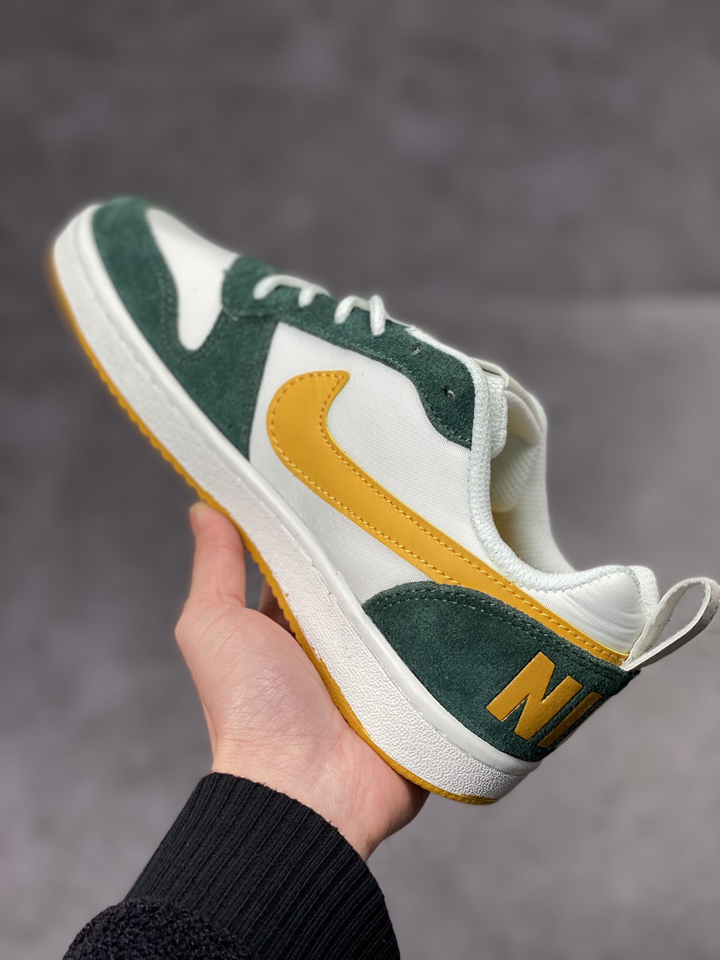 140 Nike Court Borough Low 2 白绿黄 独家全头层版本844881-100
