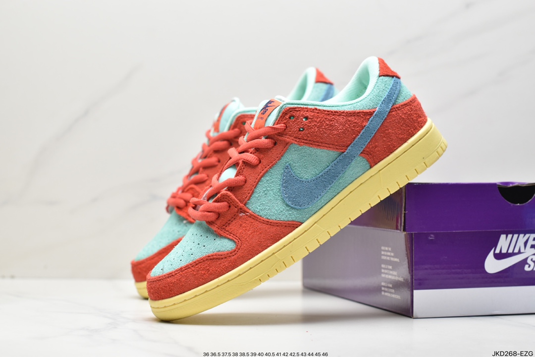 160 耐克 Nike SB Zoom Dunk Low 板鞋 DV5429-800