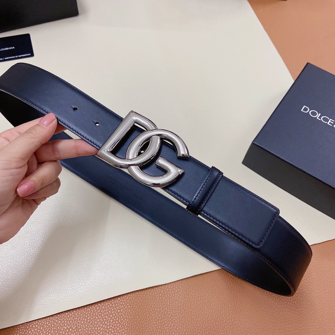 D&G杜嘉班纳官网新款.双面头层小牛