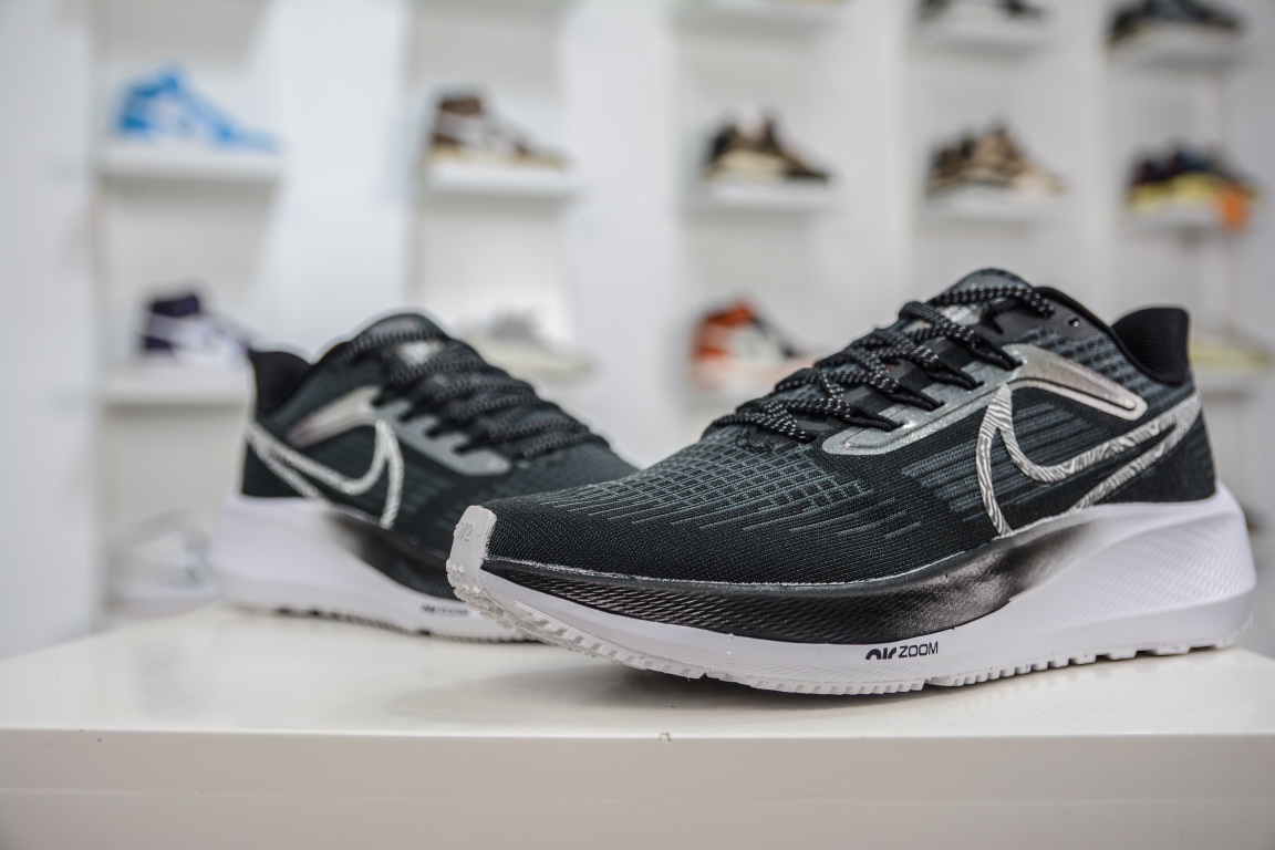 180 Nike Zoom Pegasus 39登月飞马39代 超轻网面透气跑步鞋 DR9619-001