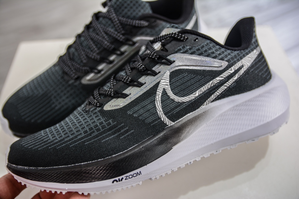 180 Nike Zoom Pegasus 39登月飞马39代 超轻网面透气跑步鞋 DR9619-001