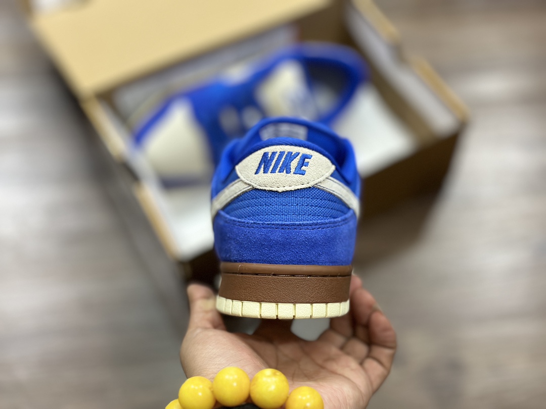 260 NIKE SB Dunk Low 低帮休闲运动鞋 304292-472