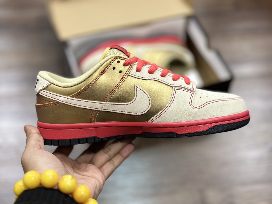 260 NIKE SB Dunk Low 低帮休闲运动鞋  304292-771