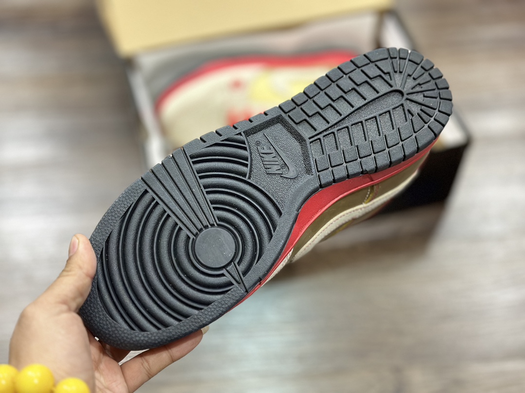 260 NIKE SB Dunk Low 低帮休闲运动鞋  304292-771