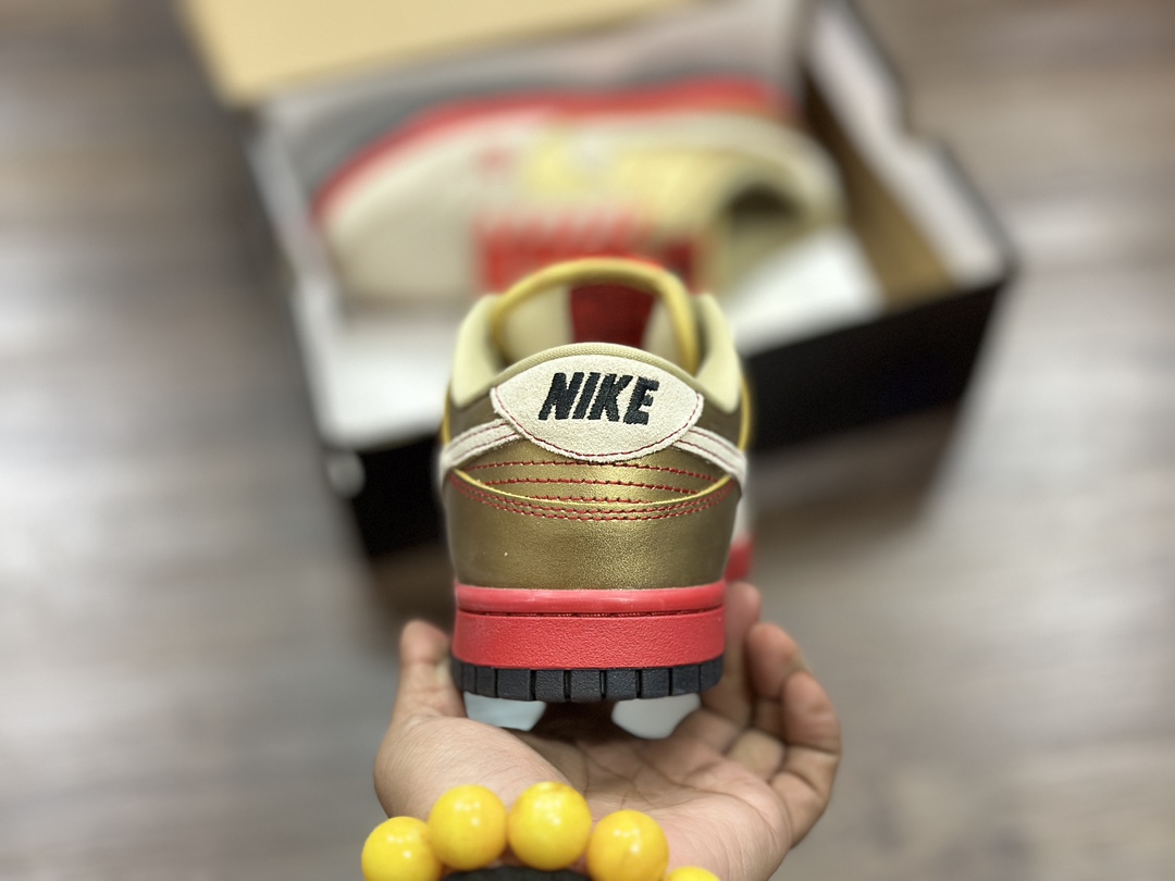 260 NIKE SB Dunk Low 低帮休闲运动鞋  304292-771