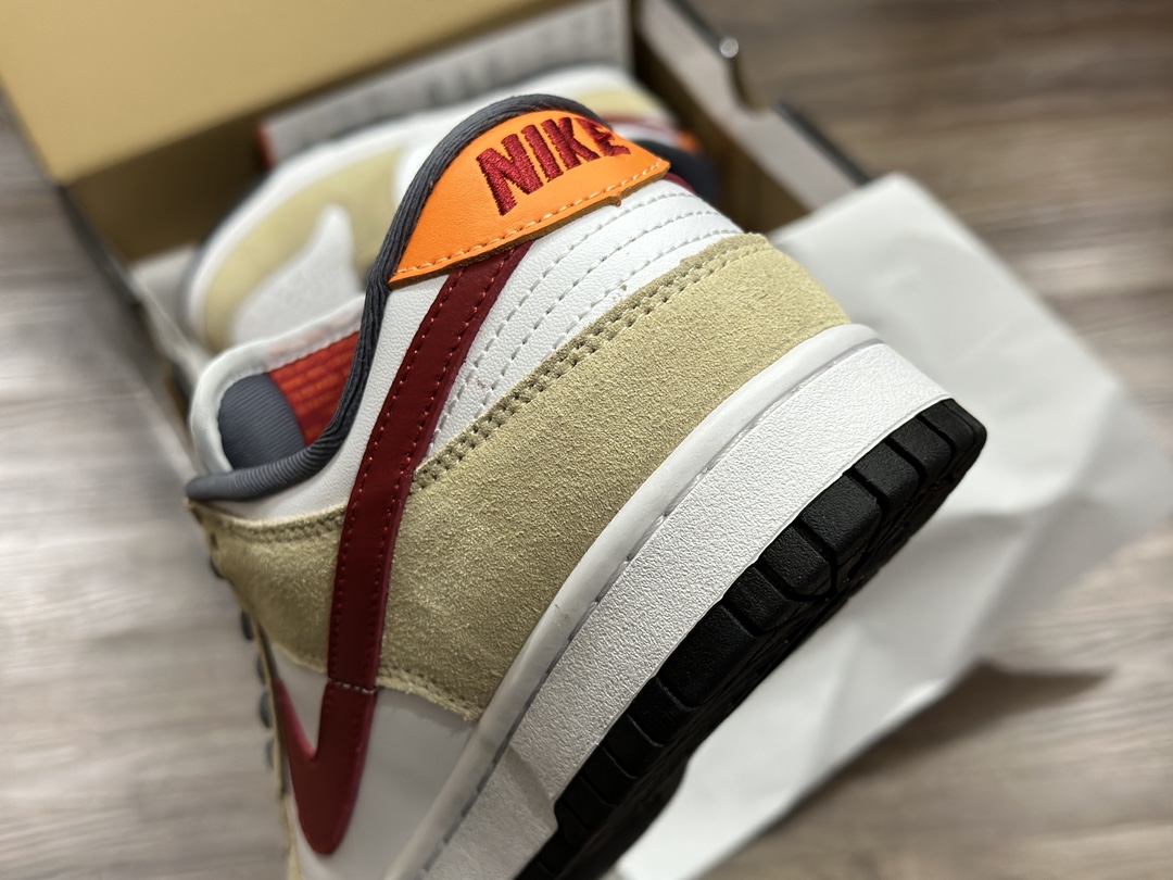 260 NIKE SB Dunk Low 低帮休闲运动鞋 304292-161