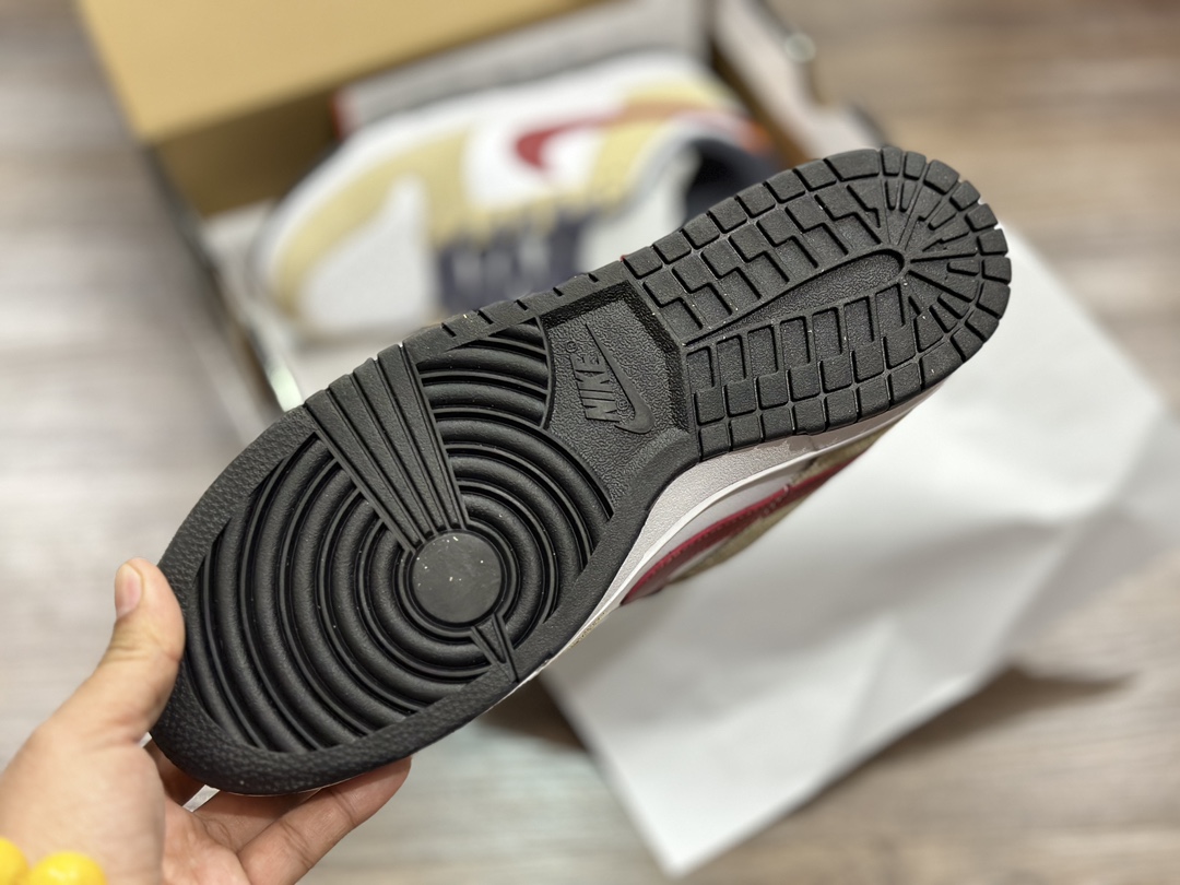 260 NIKE SB Dunk Low 低帮休闲运动鞋 304292-161