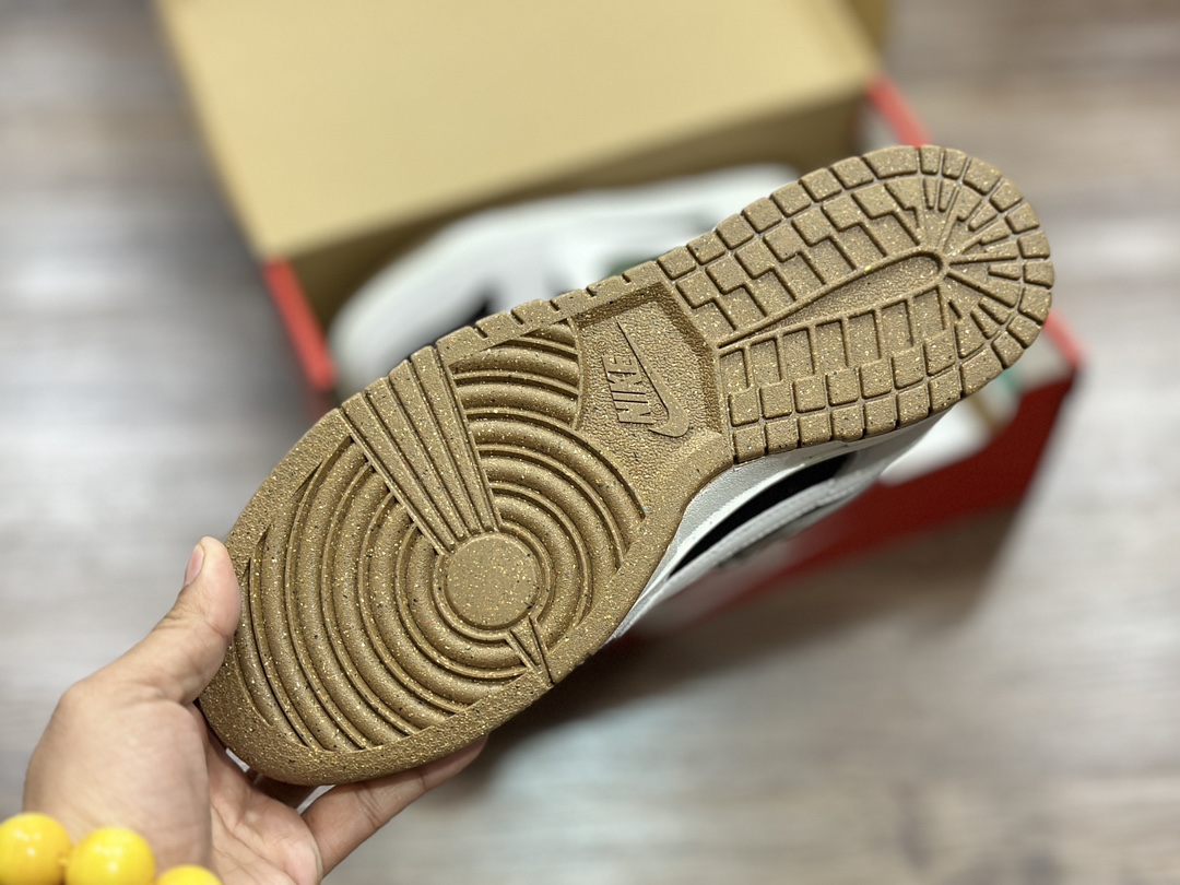 220 NIKE SB Dunk Low 双勾 低帮休闲运动鞋 DO9457-123