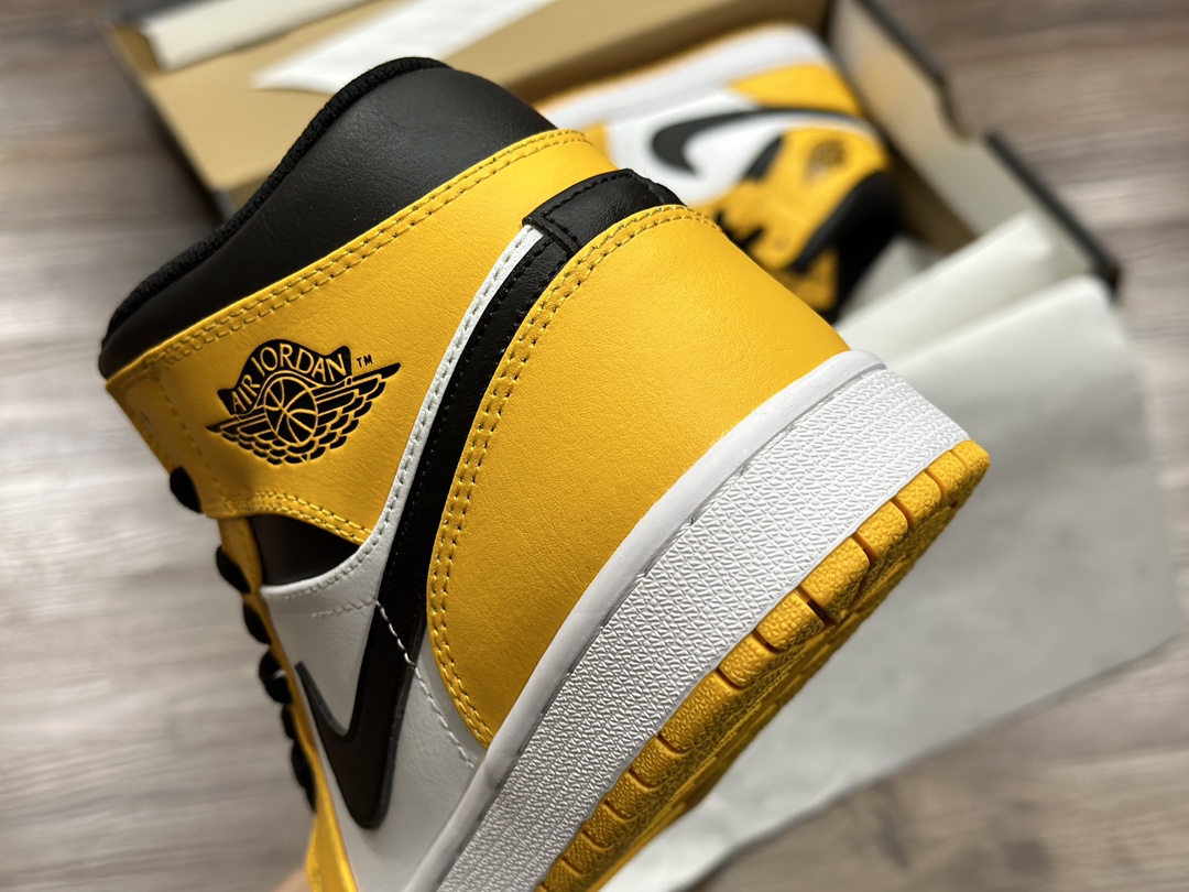 220 Nike Air Jordan 1 mid AJ中帮 黑黄 554724-701