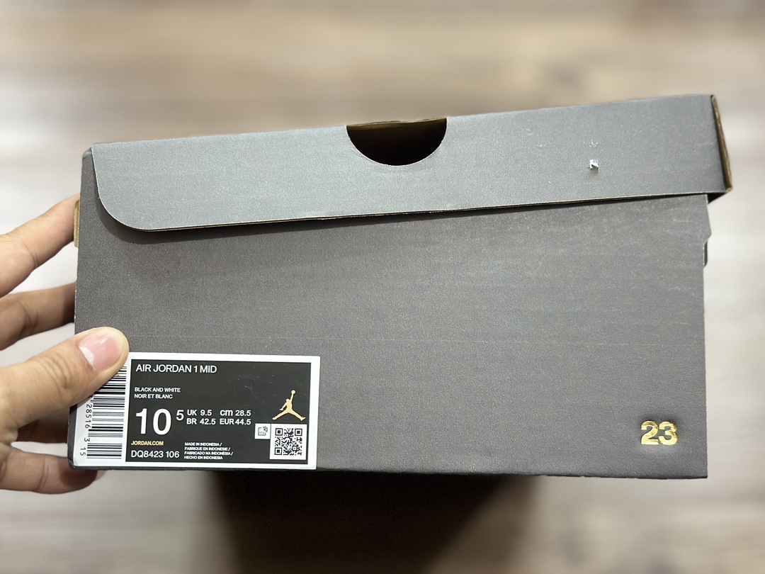 220 Nike Air Jordan 1 mid AJ中帮 黑白红 DQ8423-106