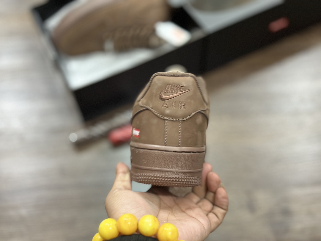 260 Nike Air Force 1 LOW 空军一号联名低帮运动鞋 CU9225-200