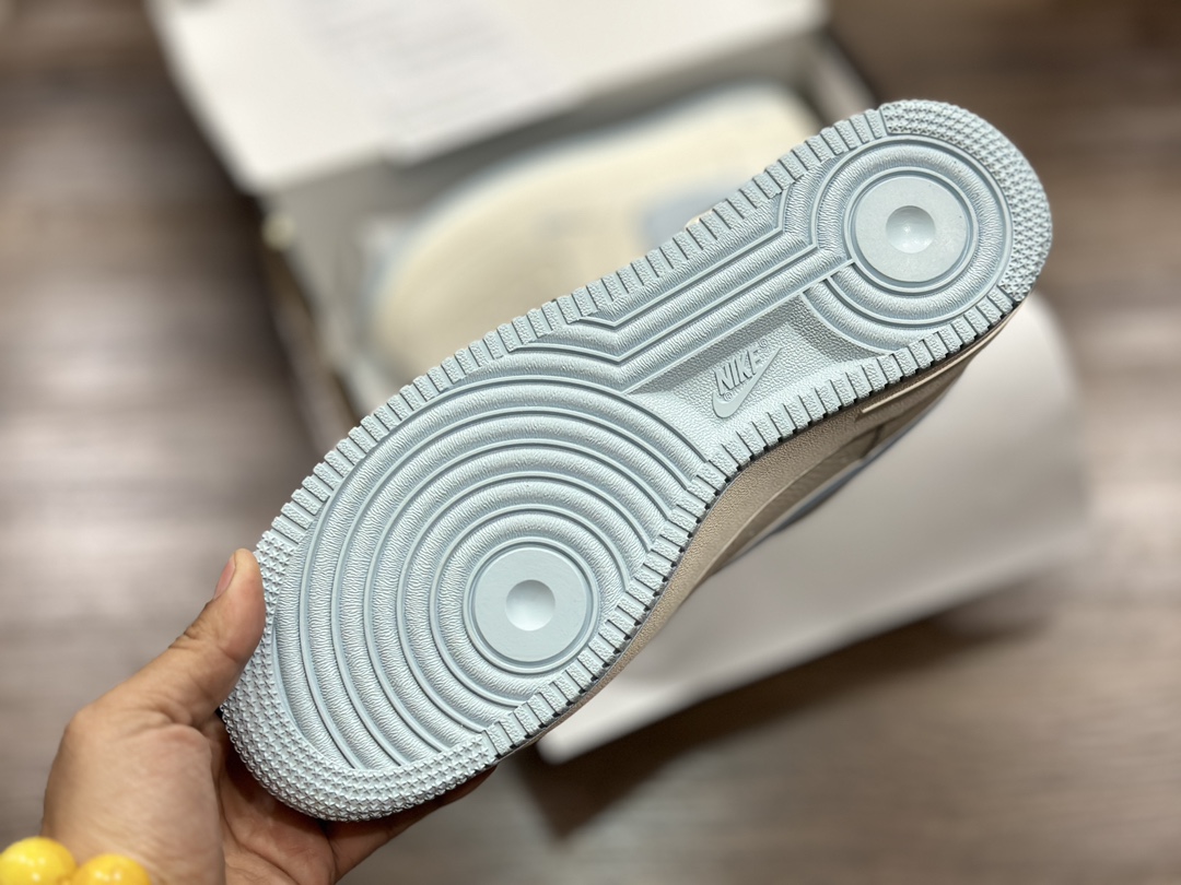 260 Nike Air Force 1 LOW 空军一号低帮运动鞋 DM1996-099