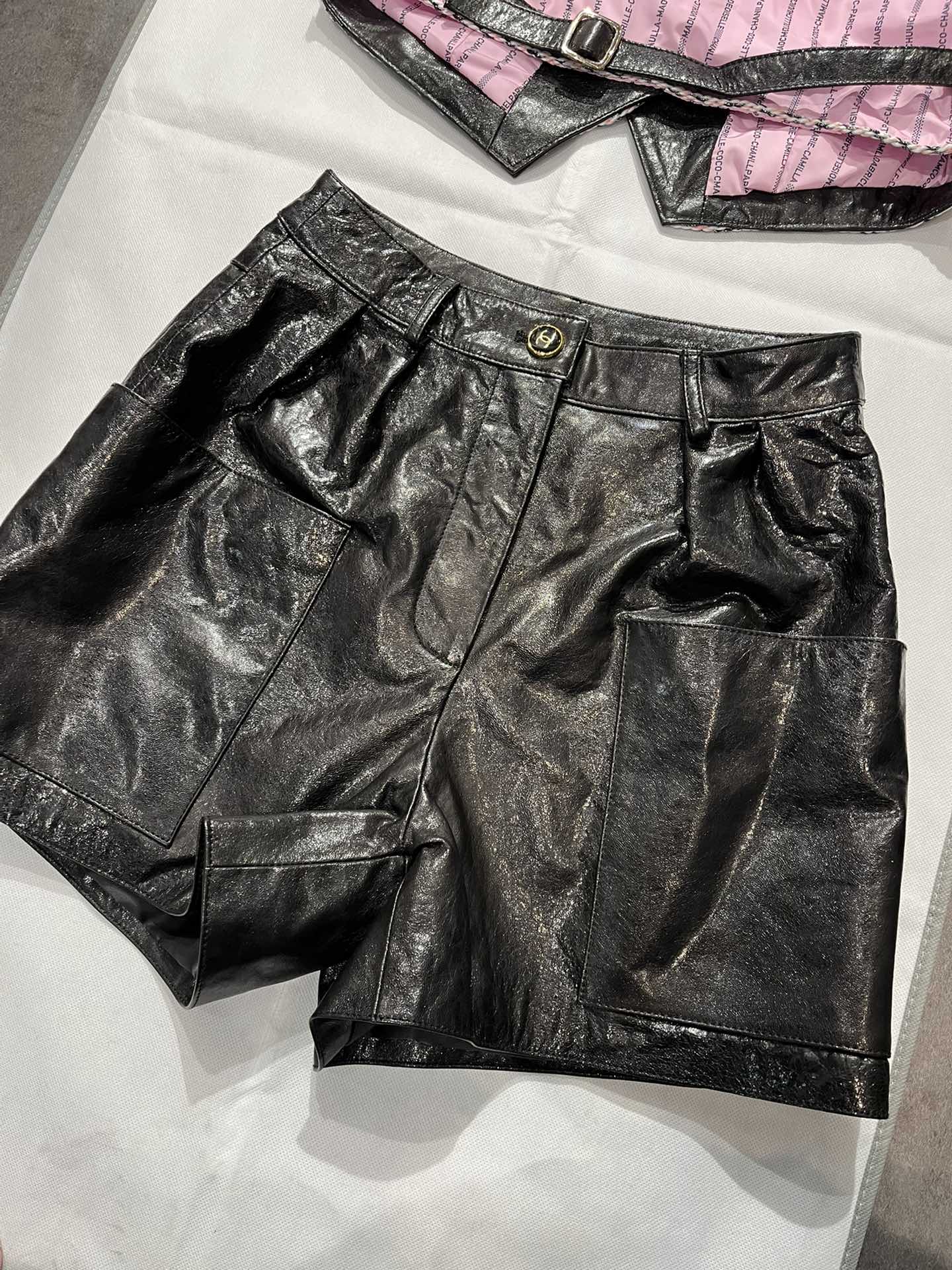 High-Grade Original Female Suit: Aurora Sheep Skin, Lightweight, Small Size. - 图片 2