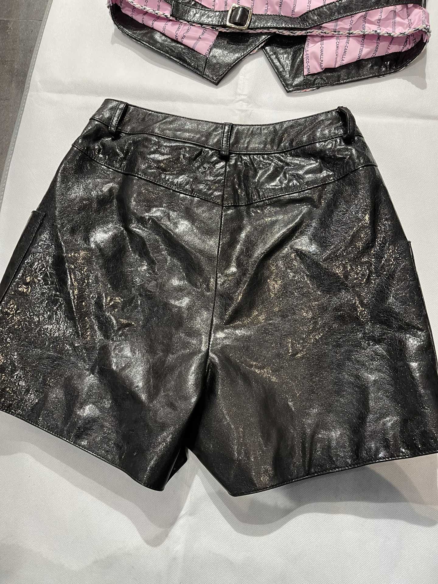 High-Grade Original Female Suit: Aurora Sheep Skin, Lightweight, Small Size. - 图片 5