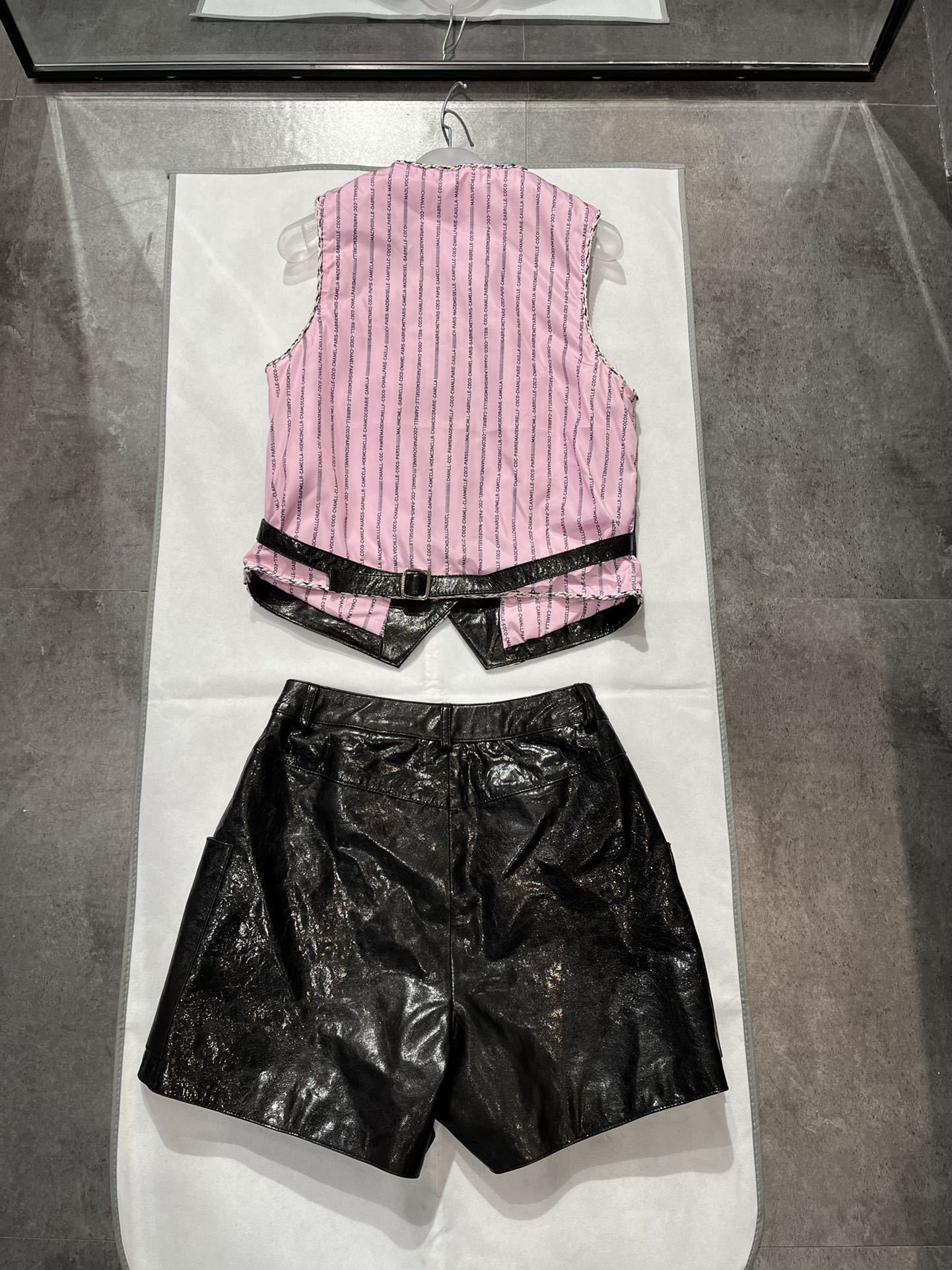 High-Grade Original Female Suit: Aurora Sheep Skin, Lightweight, Small Size. - 图片 8