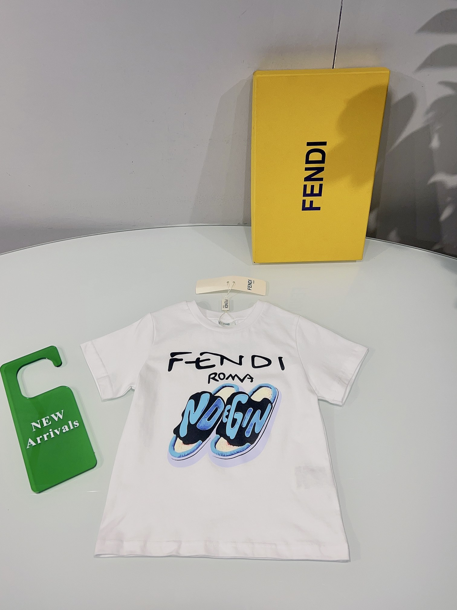 _dwn9sfsgPQLD1dsMYpw-4IzUOQSpJ-RBVzAFLGA