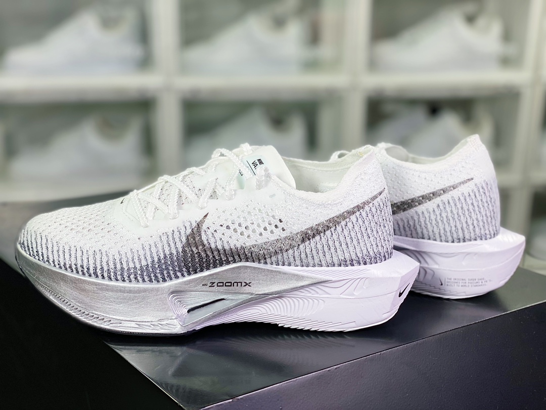 230 ZoomX Vaporfly Next% 3”White/Black/Red”空气飞行3代慢跑鞋“针织银白”DV3853-102