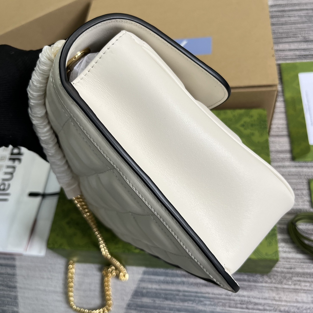 配全套包装️GucciDeco系列小号肩背包Gucci不断拓展自身视野以全新手法焕新演绎经典廓形和精致面