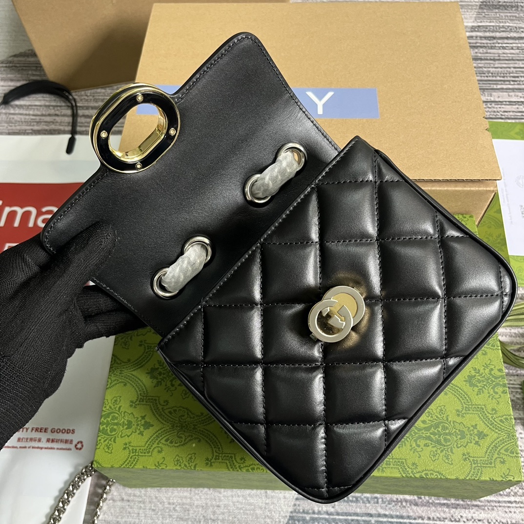 配全套包装️GucciDeco系列mini肩背包Gucci不断拓展自身视野以全新手法焕新演绎经典廓形和精