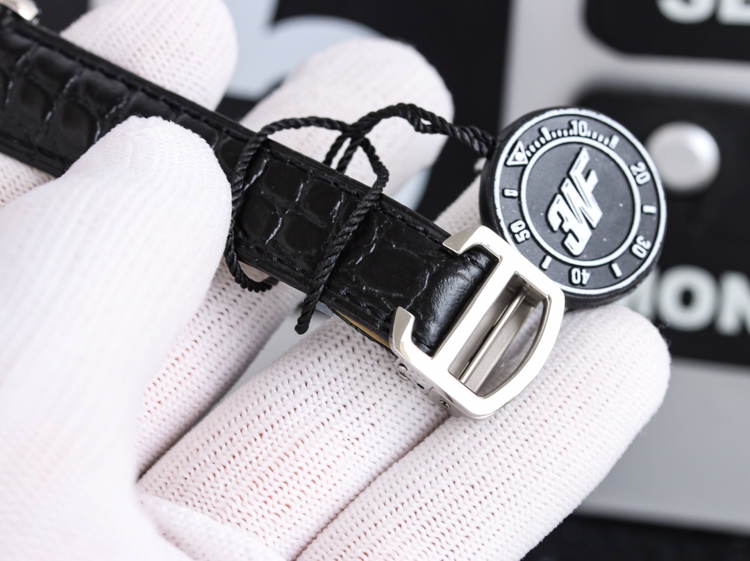 3WF Katia Tank W52200003: Swiss Stone Core Watch Collection with Original Fittings - 图片 9