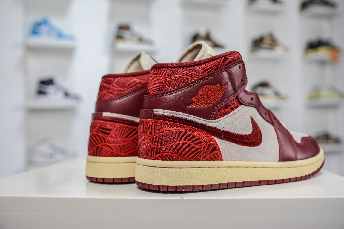 260 纯原Air Jordan AJ1 Mid 中帮 刺绣红花卉DZ2820-601