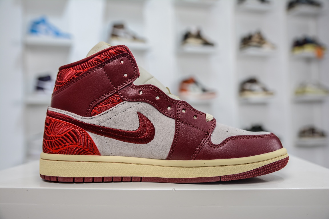 260 纯原Air Jordan AJ1 Mid 中帮 刺绣红花卉DZ2820-601