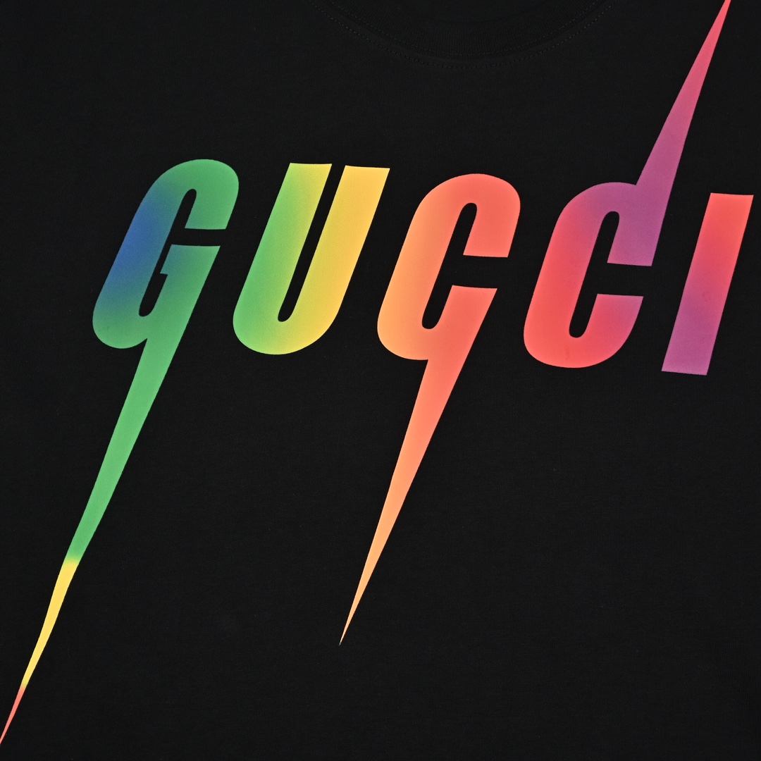 Gucci古驰23ss 渐变彩虹闪电短袖-Chinese UA Cheap High Quatity Brand Clothes Bags handbags Sneakers wholesale wholesaler seller from China Factory suppliers Fashion Clothing Shoes best Quality Beautiful Price Gucci古驰23ss 渐变彩虹闪电短袖