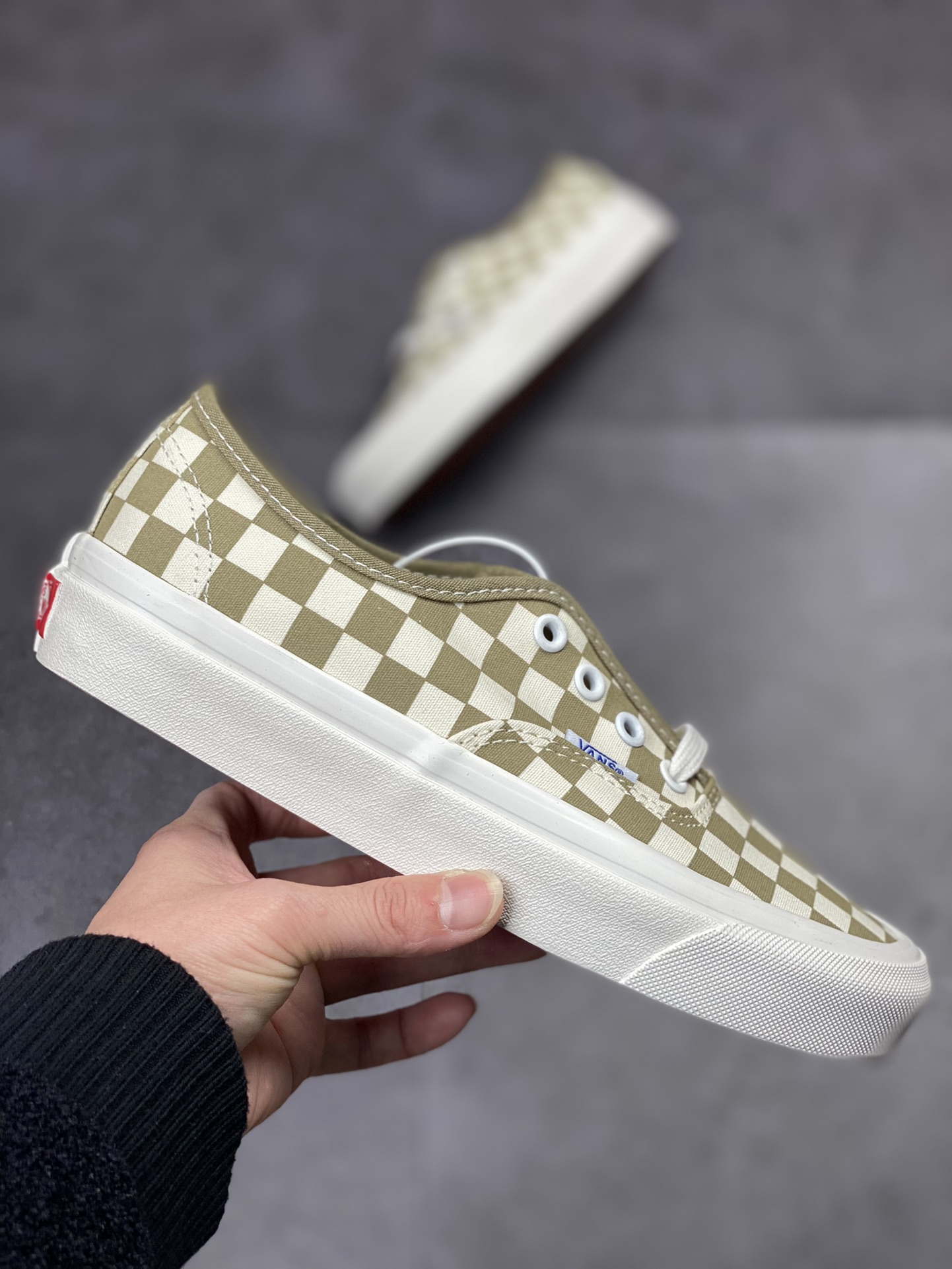 The most versatile color checkerboard pattern for summer is here, VANS 2023 new model