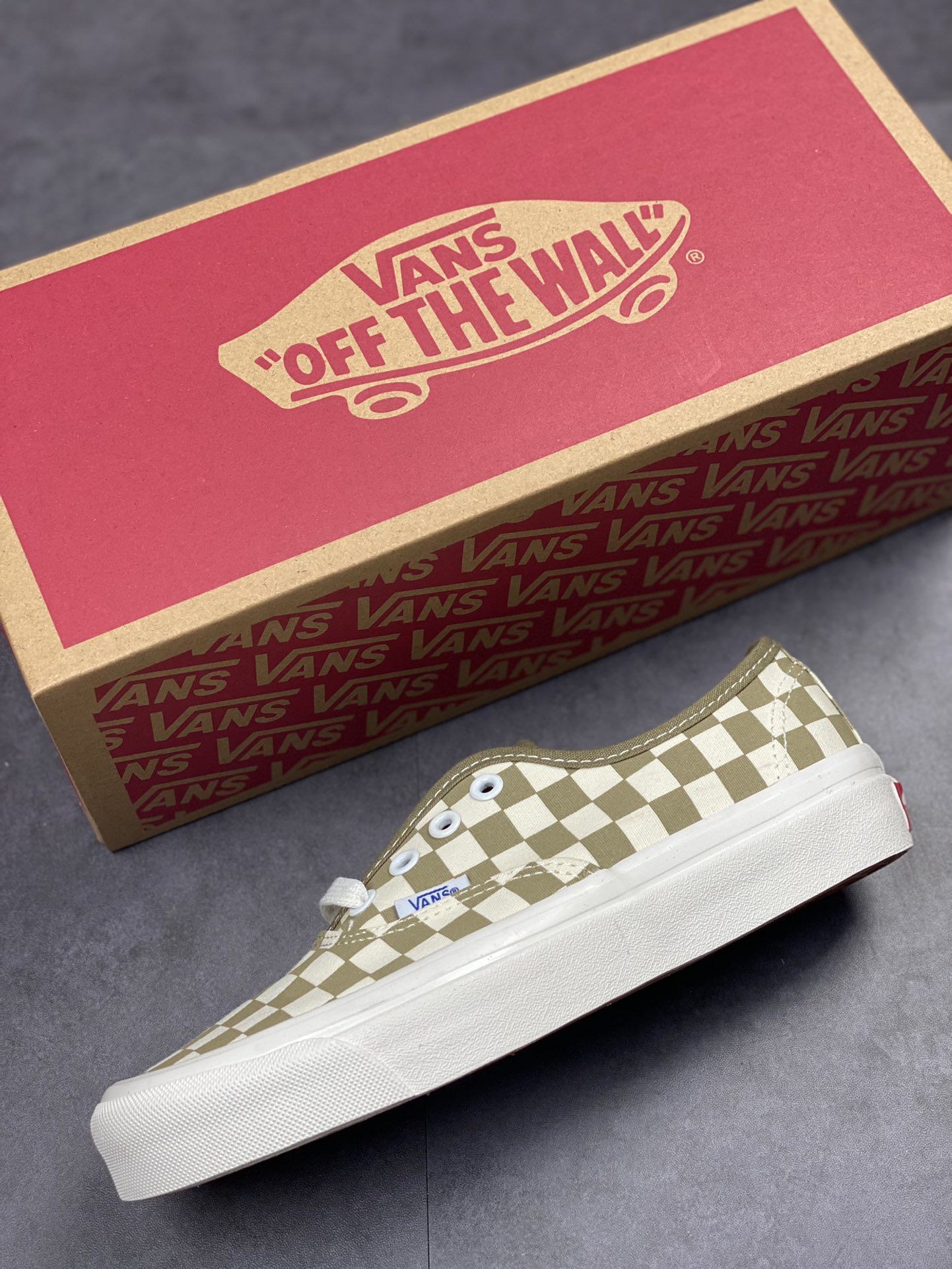 The most versatile color checkerboard pattern for summer is here, VANS 2023 new model