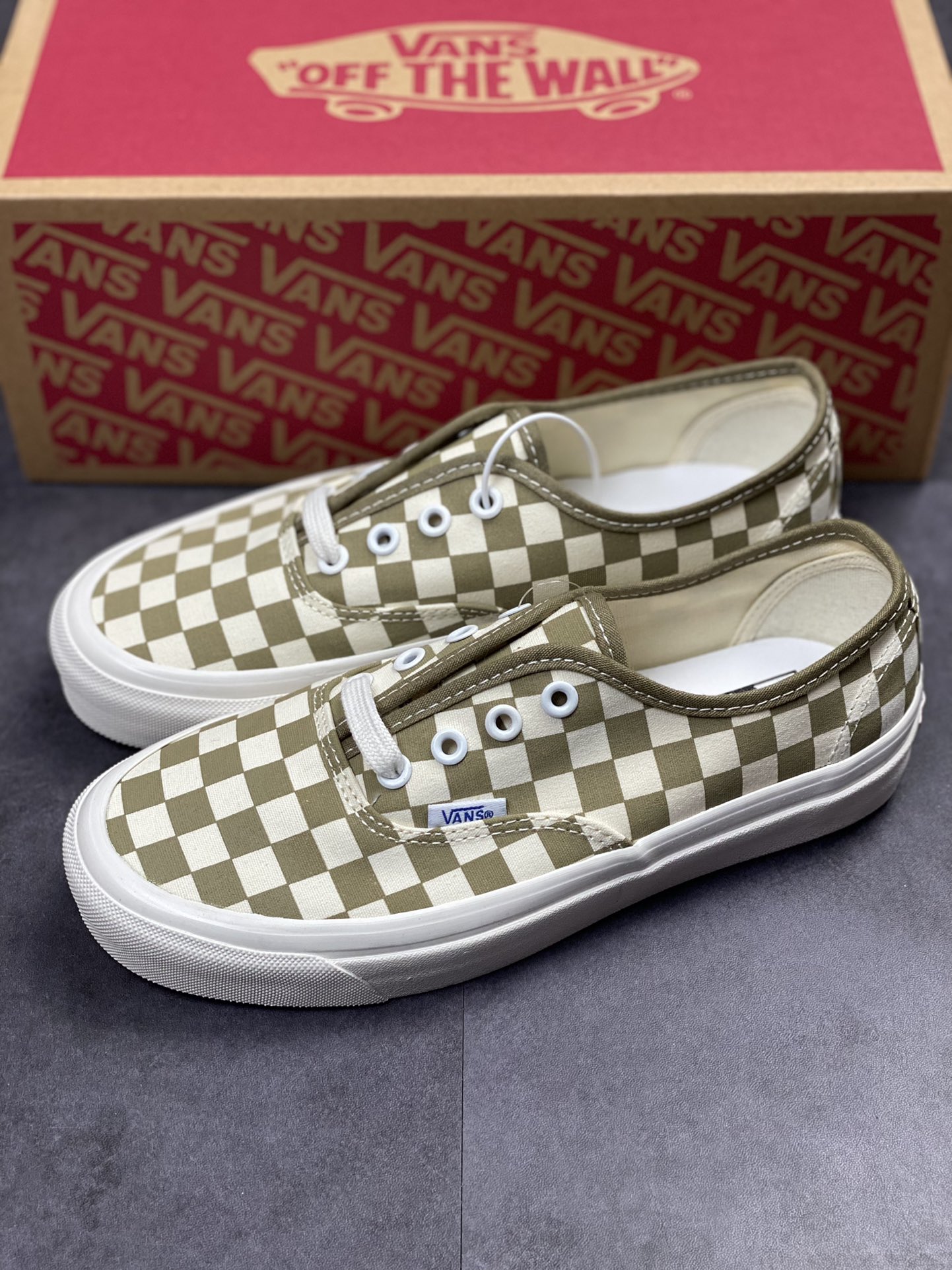 The most versatile color checkerboard pattern for summer is here, VANS 2023 new model