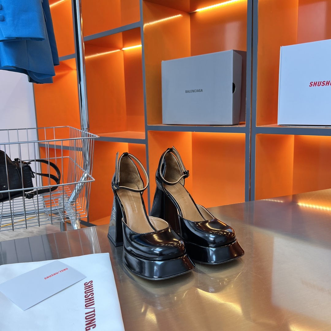 Fashion Review: SHUSHU/TONG 2023 High Heels & Shoe Series with Premium Materials