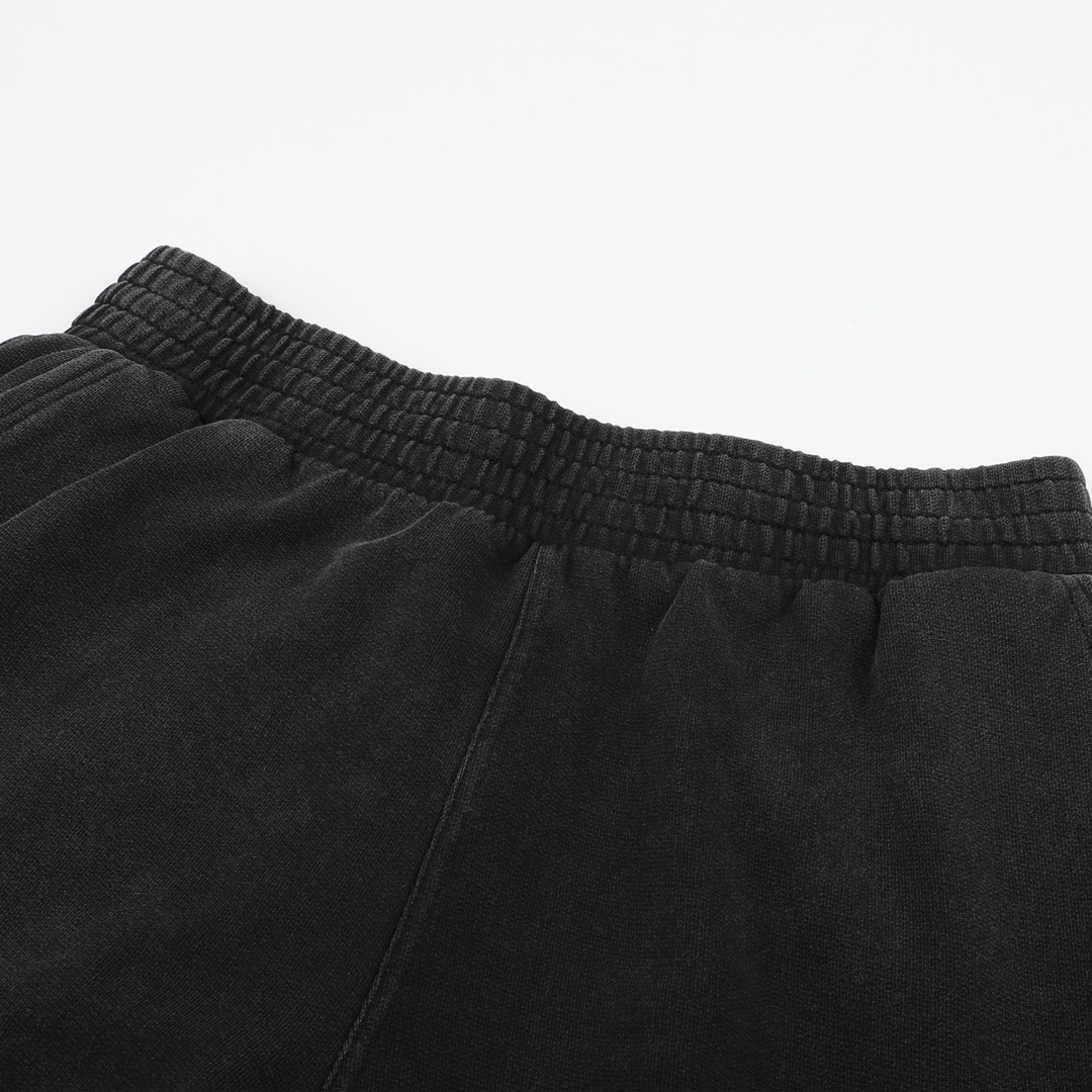200 Givenchy/纪梵希 彩虹刺绣字母水洗短裤