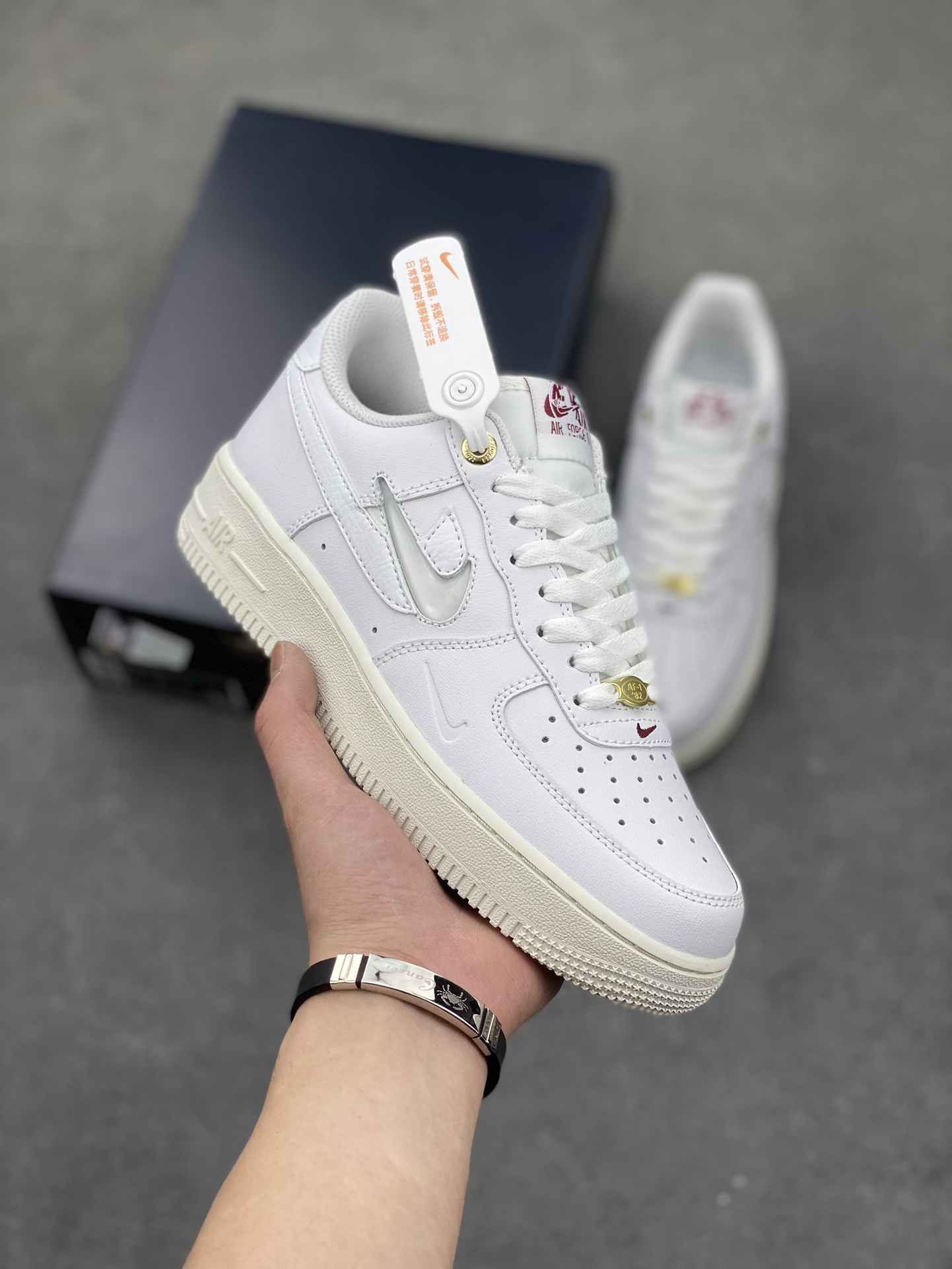 Nike Air Force 1 Low Retro Premium White/Grey/Red DQ7664-100 2 i1679858994 9054 0