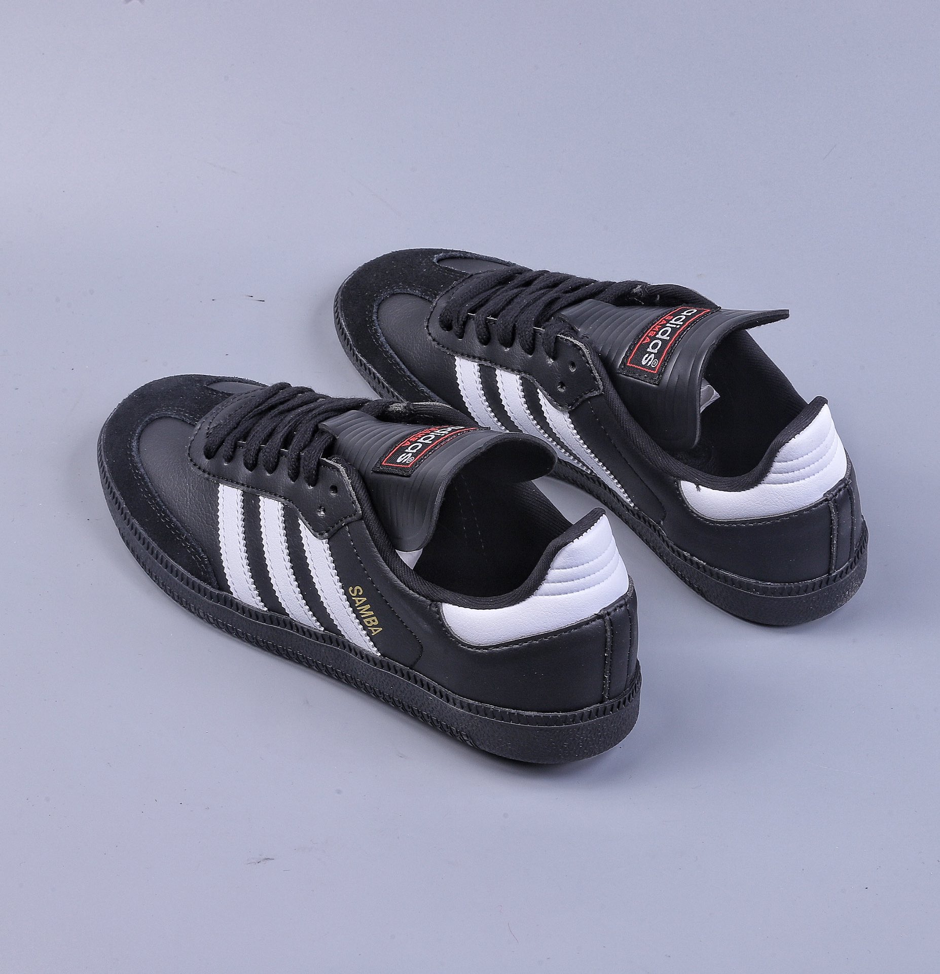 Adidas Originals Samba Classic White and Black Samba Thick Tongue Training Shoes 034563