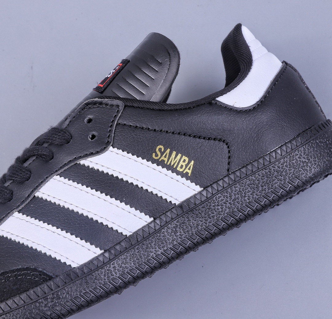 Adidas Originals Samba Classic White and Black Samba Thick Tongue Training Shoes 034563