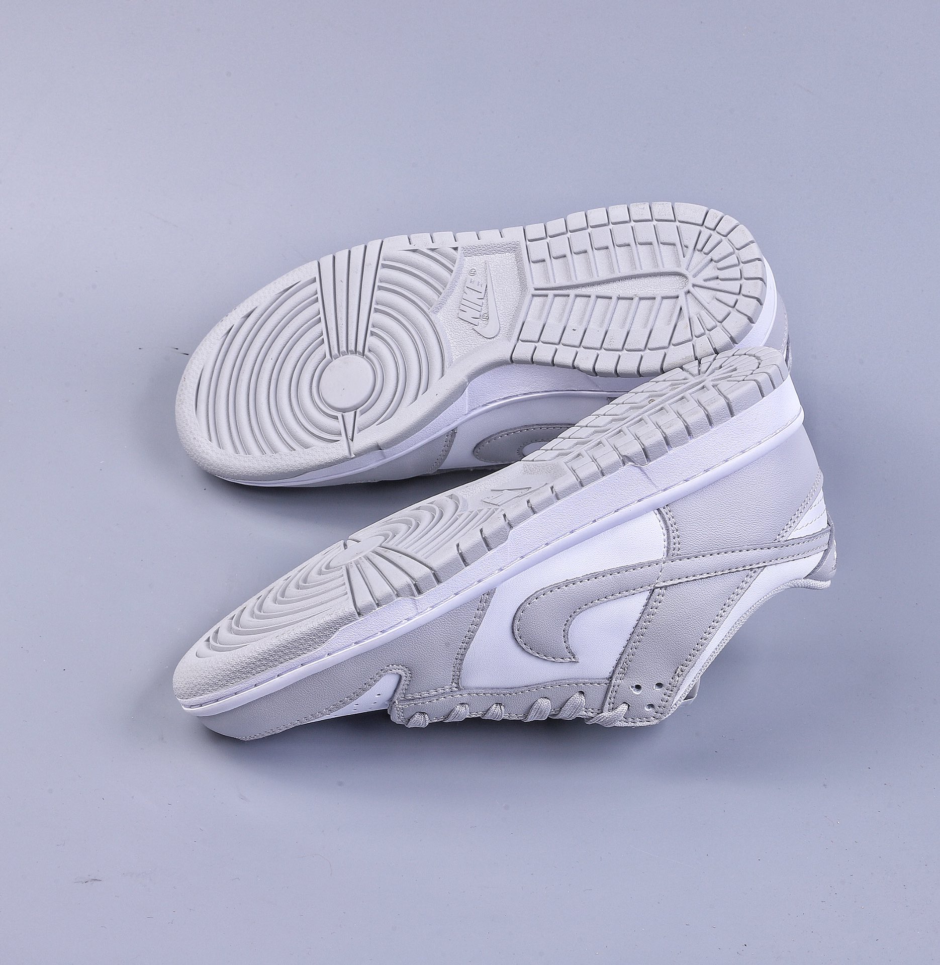 180 Nike Dunk Low 浅灰白 DD1391-103