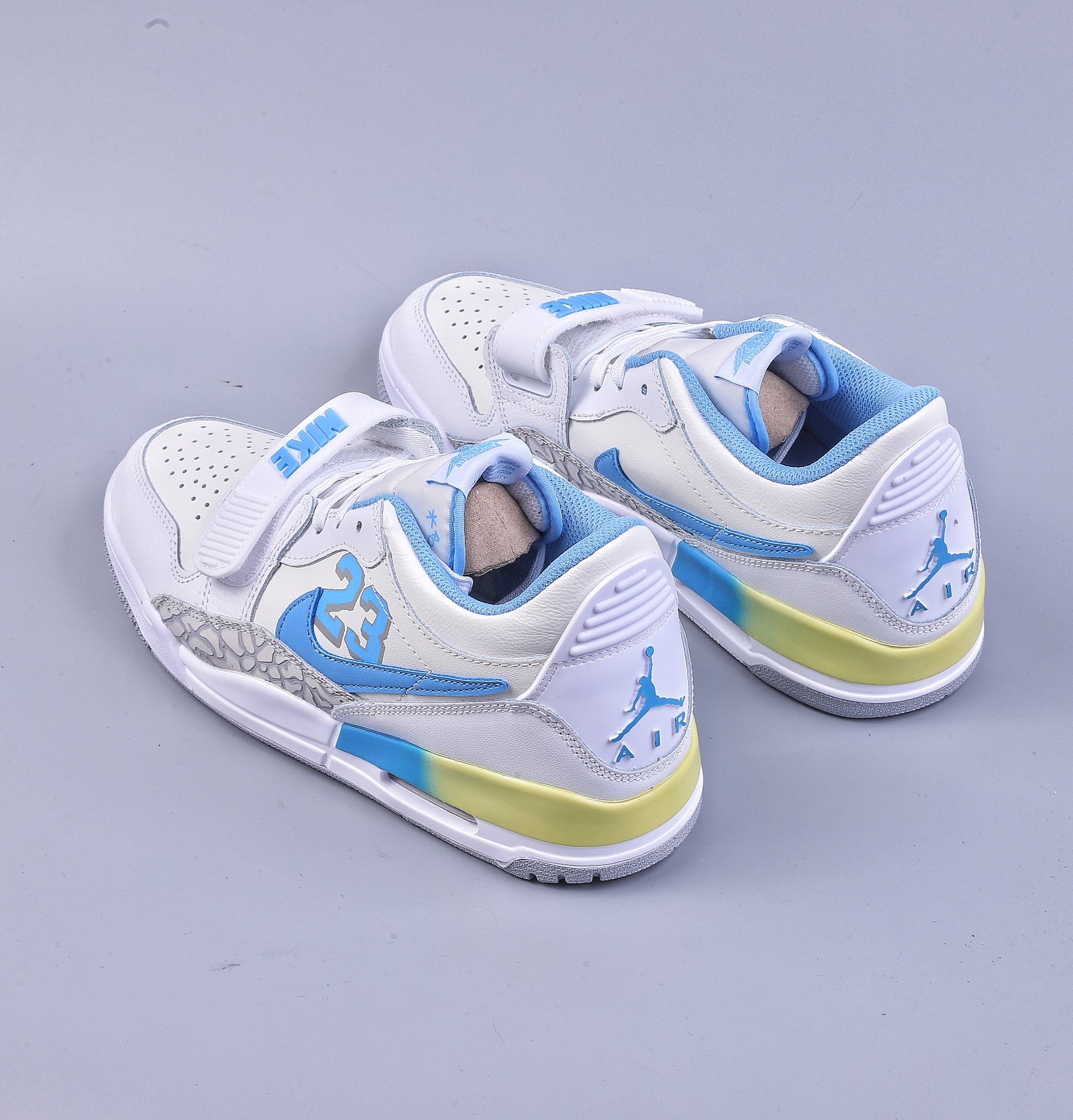 200 Air Jordan Legacy 三合一312 ”白蓝” FJ7223-141