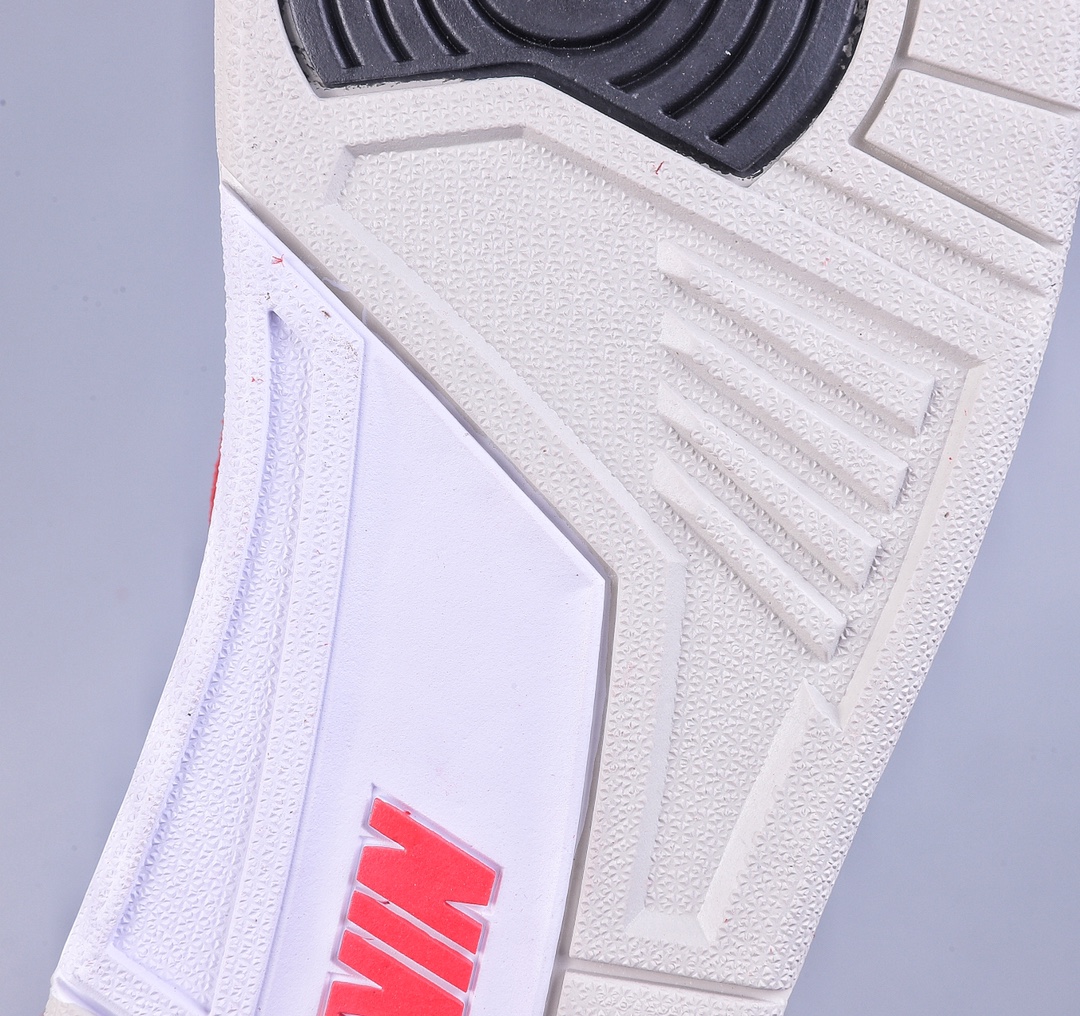 300 加强性价比Air jordan 3 Retro “Tinker”白红换钩 CJ0939-100