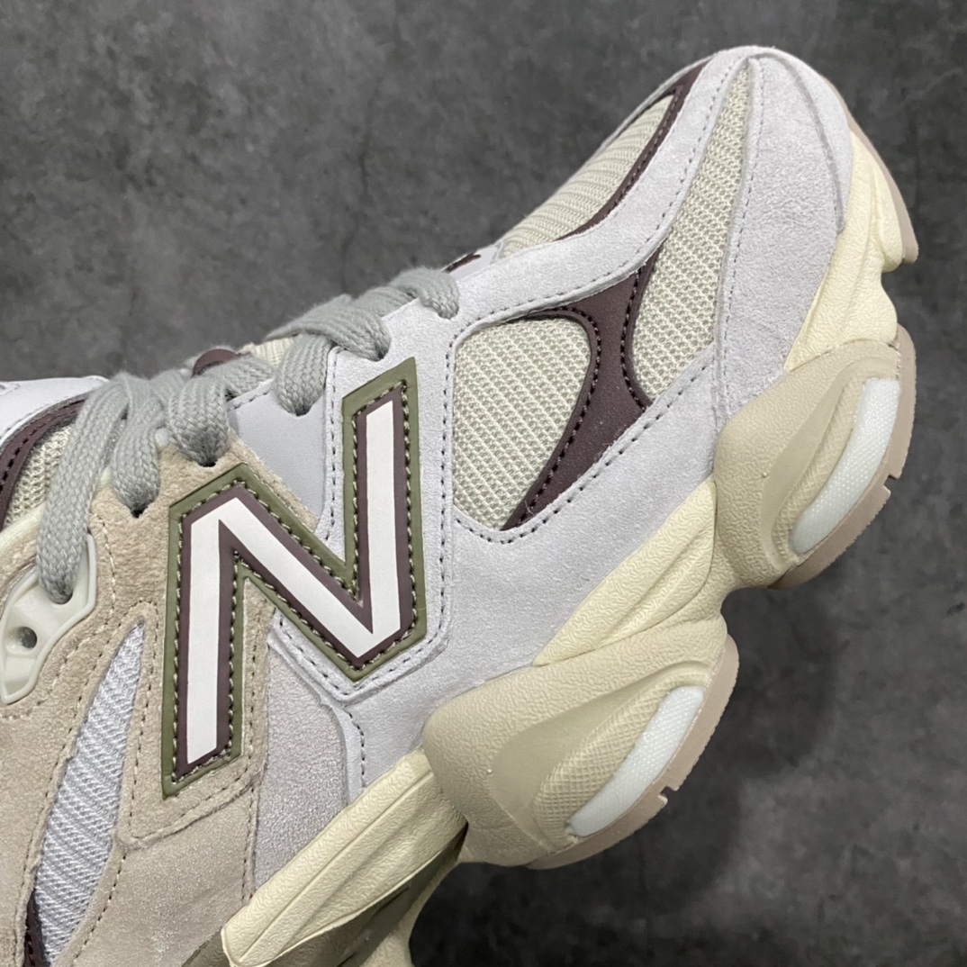 图片[6]-纯原版本New Balance NB9060 棕色 U9060FNA全套原楦原纸板原厂数据开发 进口三明治网面 原装进口翻毛皮料正确绒感卡色 正确中底拉帮中底网布细节 原厂标裁 带紫光防伪 定制后跟透明水晶模块 冲裁组合 大底贴合程度胶水上色把控完美 整洁度挑战全网艺术家 多道序QC把关品质完善 匠心打造 耗时两个月开发完成 工艺极其复杂难度可想而知 新开独立私模大底 全网唯一正确六层组合大底 高端零售专供产物Size：36 37 37.5 38 38.5 39 40 40.5 41 42 42.5 43 44 45.5 46.5-莆田鞋批发中心