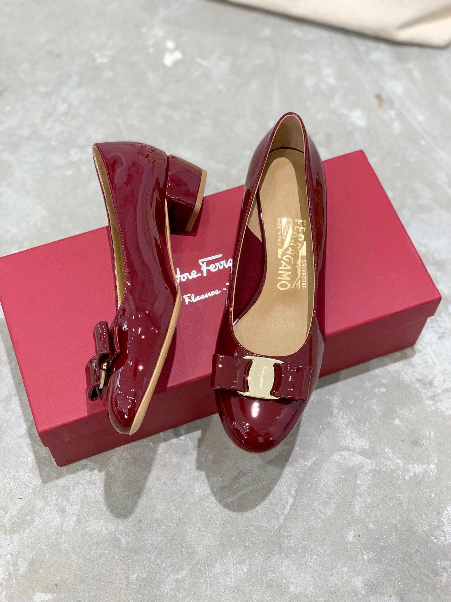 [Ferragamo Women