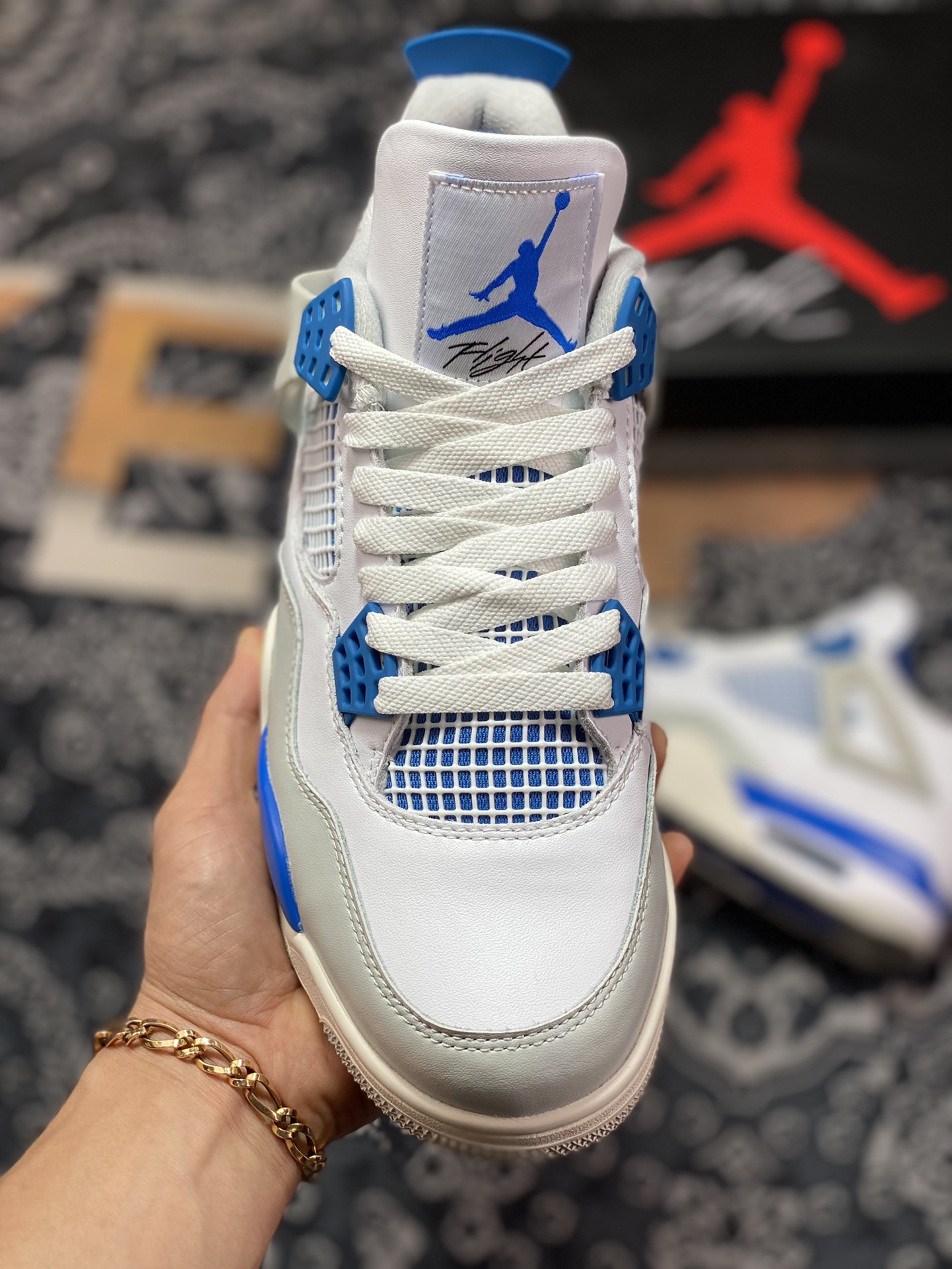 Air Jordan 4 Retro”Military Blue”迈克尔·乔丹AJ4代中帮“白蓝北卡蓝限定”308497-105
