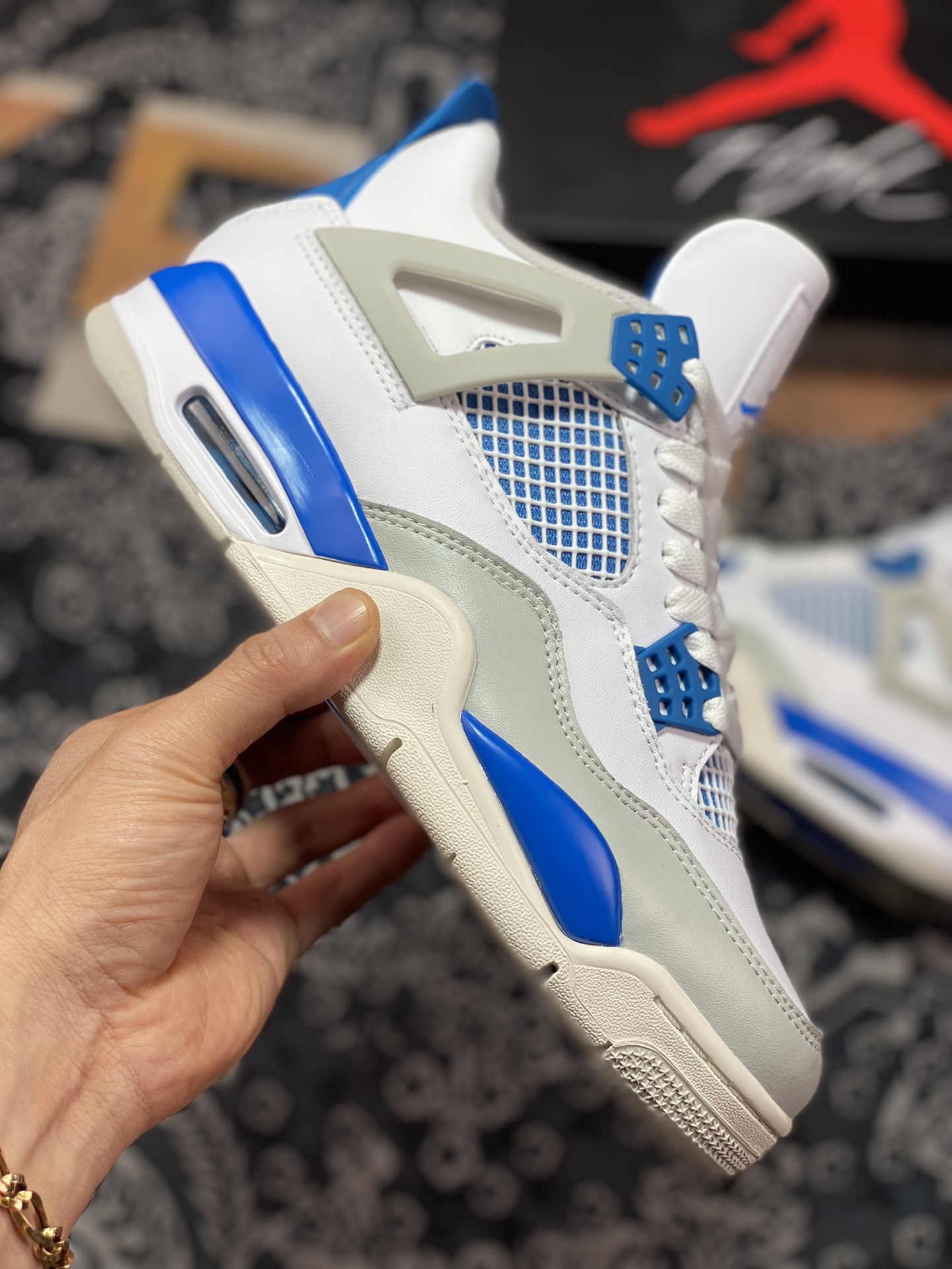 Air Jordan 4 Retro”Military Blue”迈克尔·乔丹AJ4代中帮“白蓝北卡蓝限定”308497-105