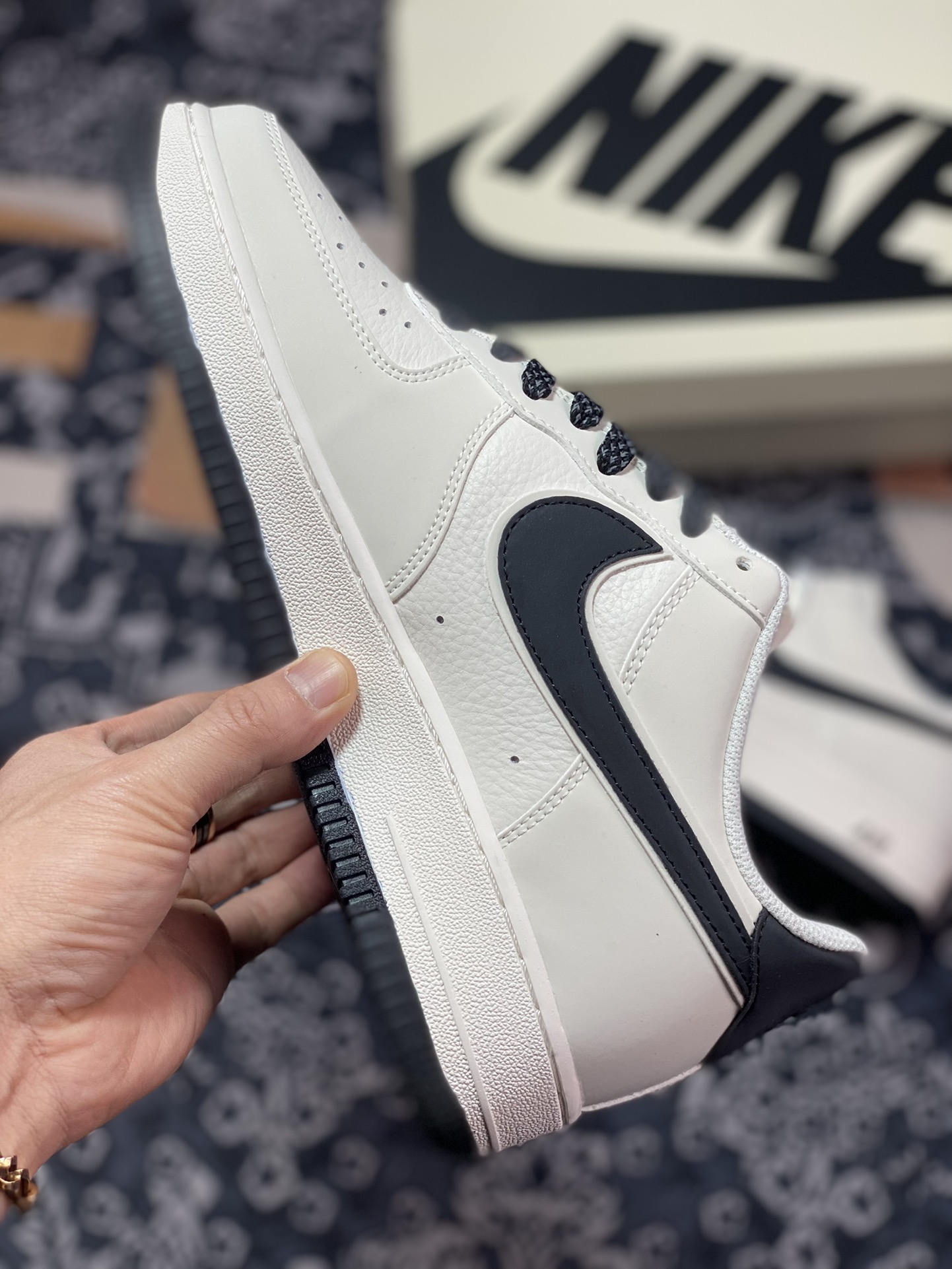 240 Nike Air Force 1’07 Low”Beige White/Black Reflective” “皮革米白黑3M反光叠钩”GL6835-001