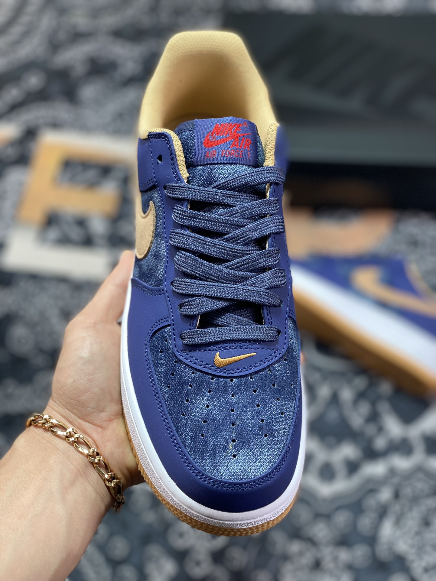 200 Nike Air Force 1 07 LV8 空军一号经典低帮DD1259-400