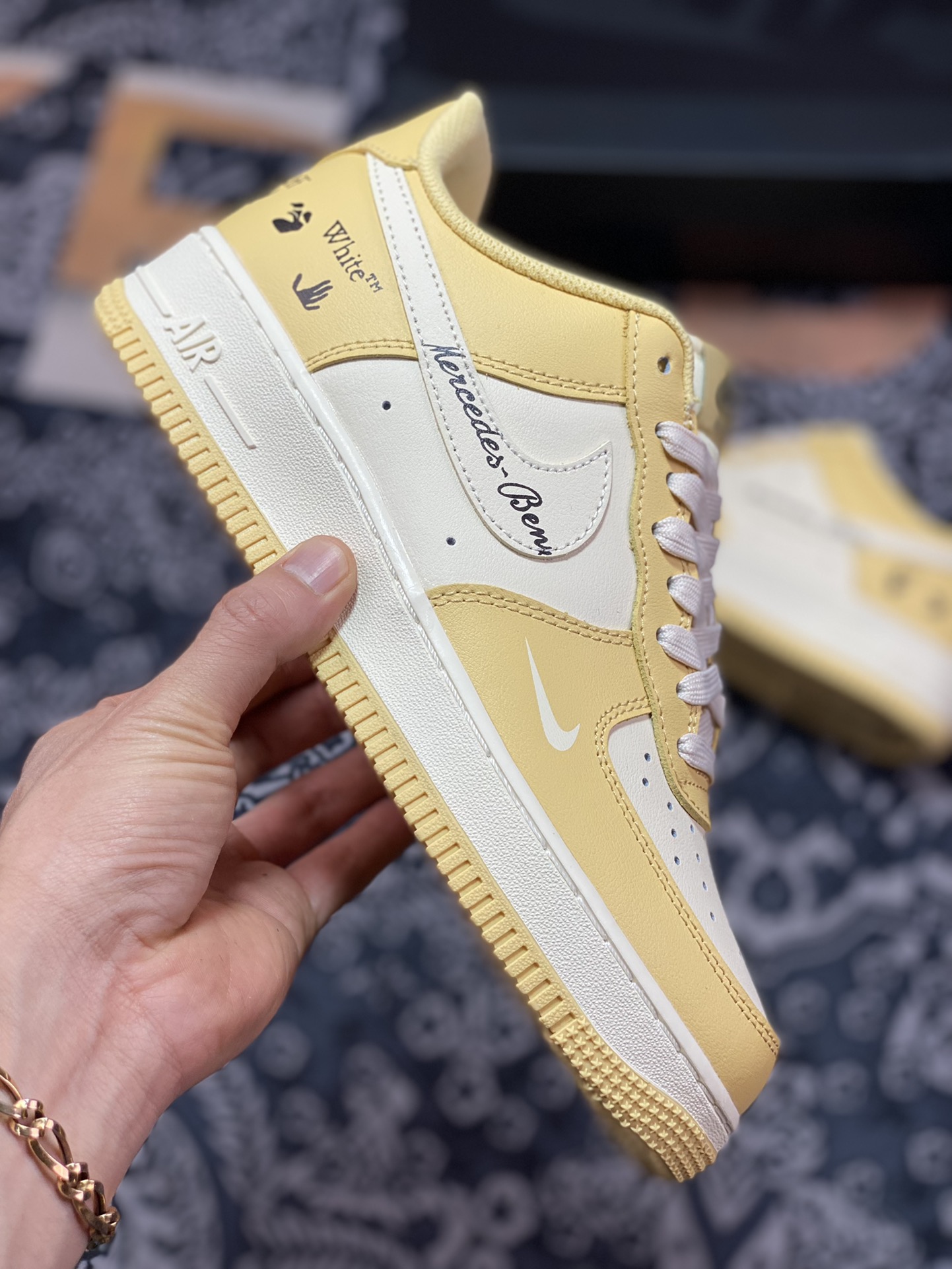 200 Off-White x Nike Air Force 1'07 Low”Mercedes Maybach”空军一号低帮鞋“OW流沙黄米白黑”DV4468-126